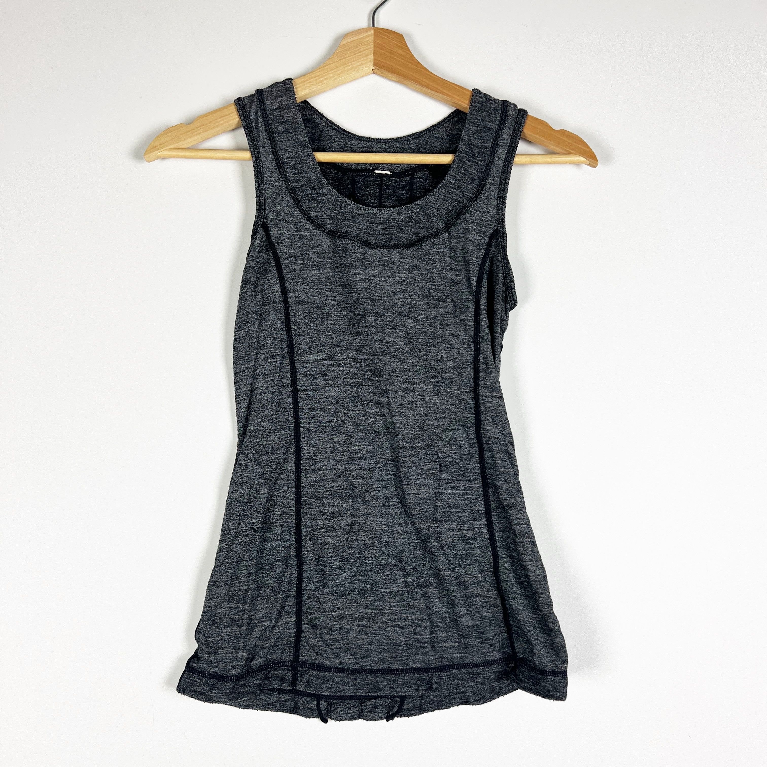 Lululemon Lululemon Women's Run Free Dash Ruffle Size XS / US 0-2 / IT 36-38 - 1 Thumbnail