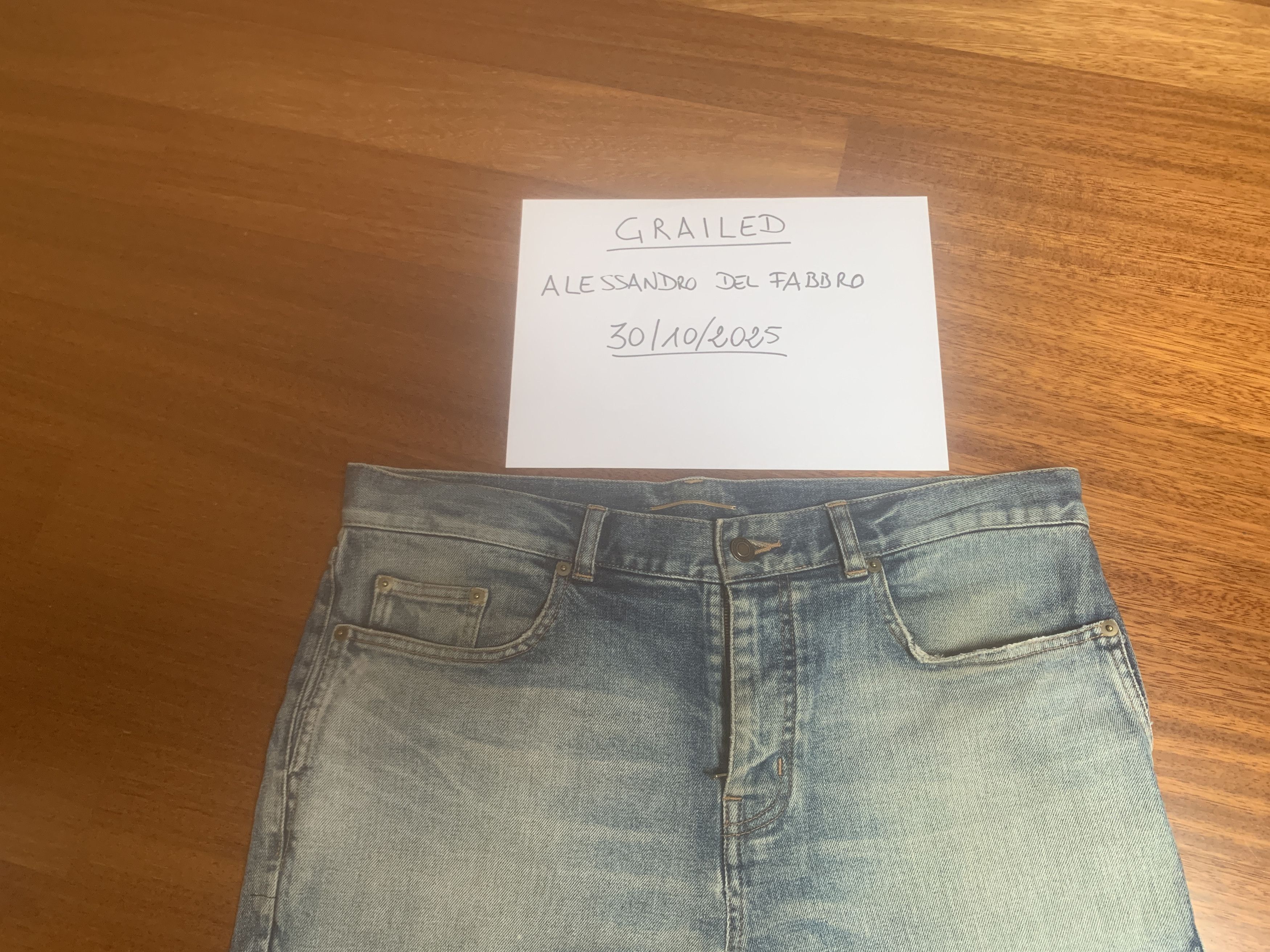 Saint Laurent Paris SAINT LAURENT PARIS D24 SKINNY JEANS IN WASHED BLUE DENIM Size US 34 / EU 50 - 6 Thumbnail