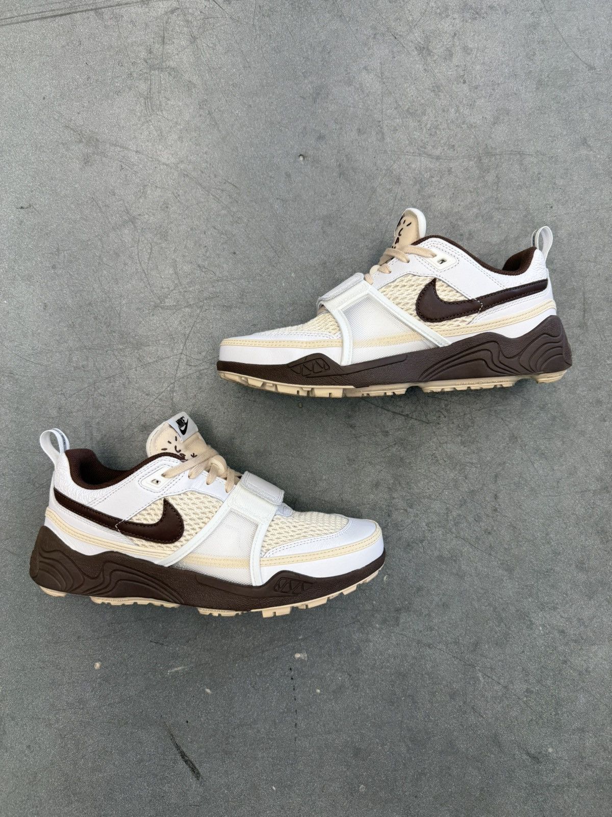 Pre-owned Nike X Travis Scott 2025 Nike Zoom Field Jaxx Travis Scott Light Chocolate Shoes In Brown