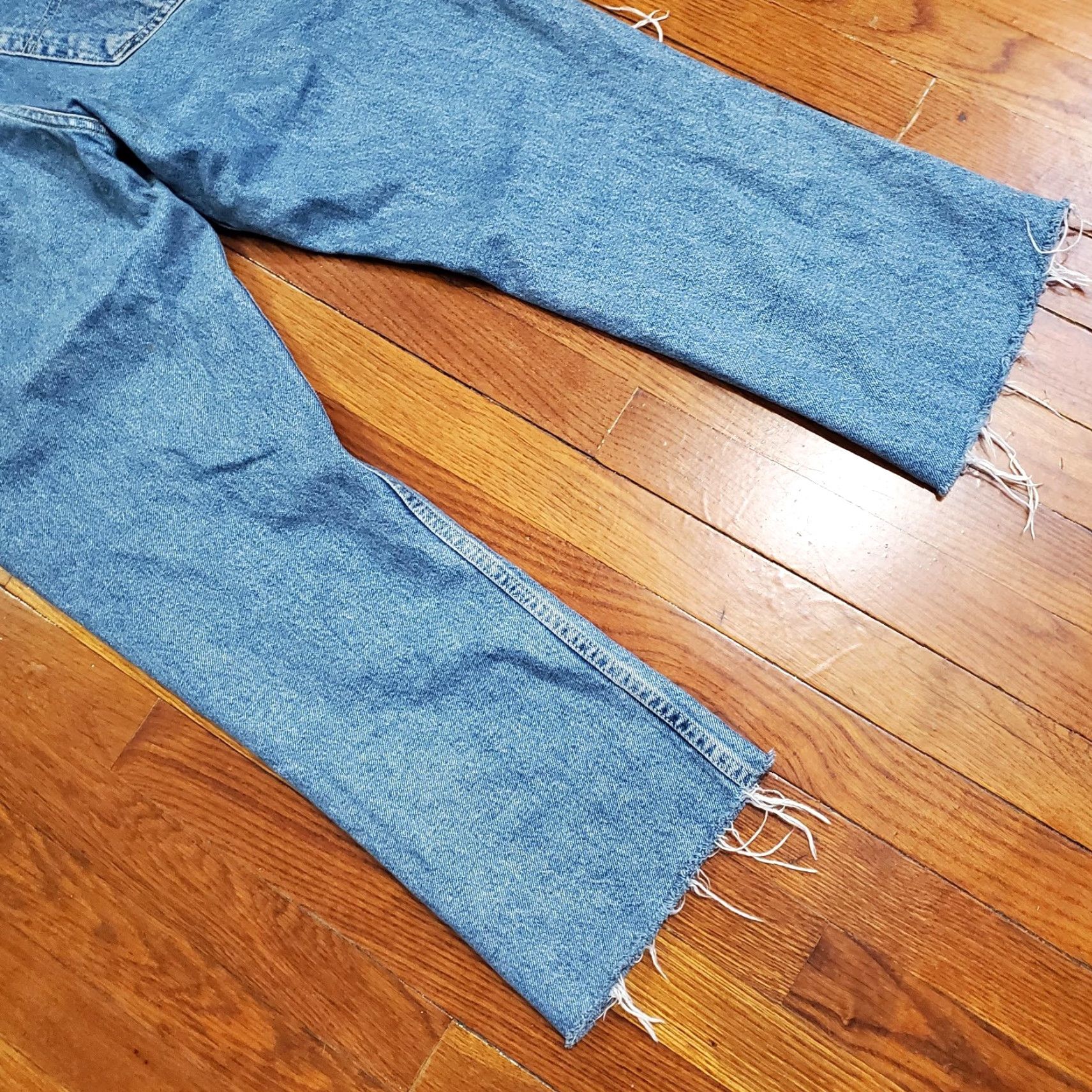 Tommy Hilfiger VINTAGE Tommy Hilfiger Jeans Juniors 13/32 Blue High Rise Straight Distressed Size 34" / US 12 / IT 48 - 2 Thumbnail