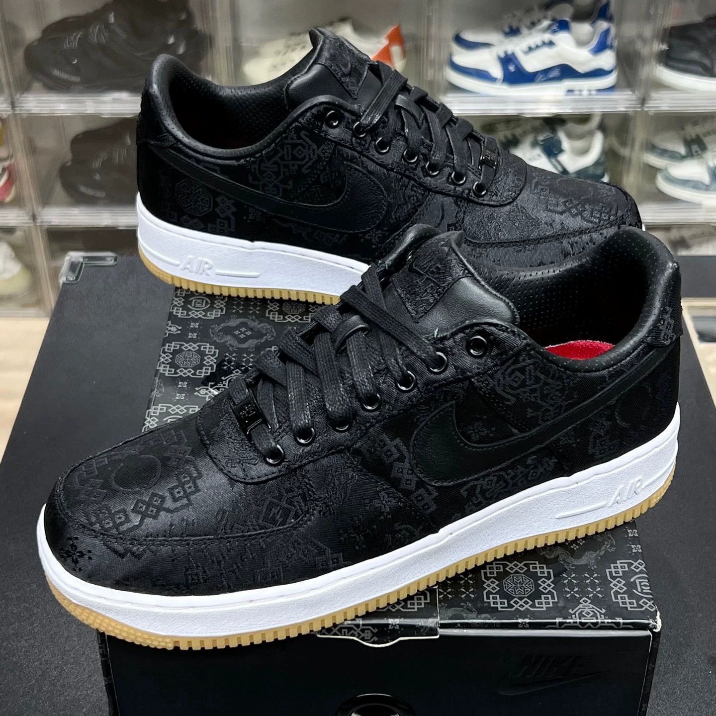 Nike nike clot black silk sneakers size 43 Size US 10 / EU 43 - 1 Thumbnail