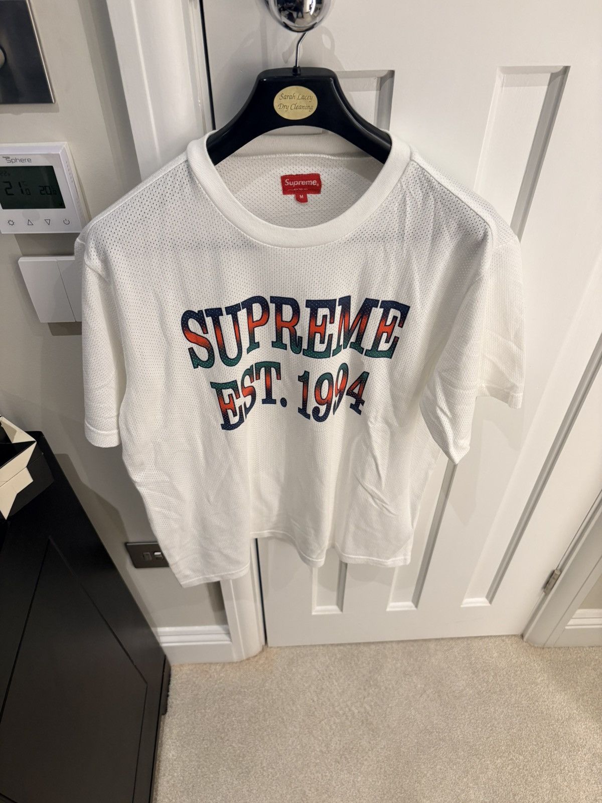 Supreme Supreme Est. 1994 Tee | White Size US M / EU 48-50 / 2 - 1 Thumbnail