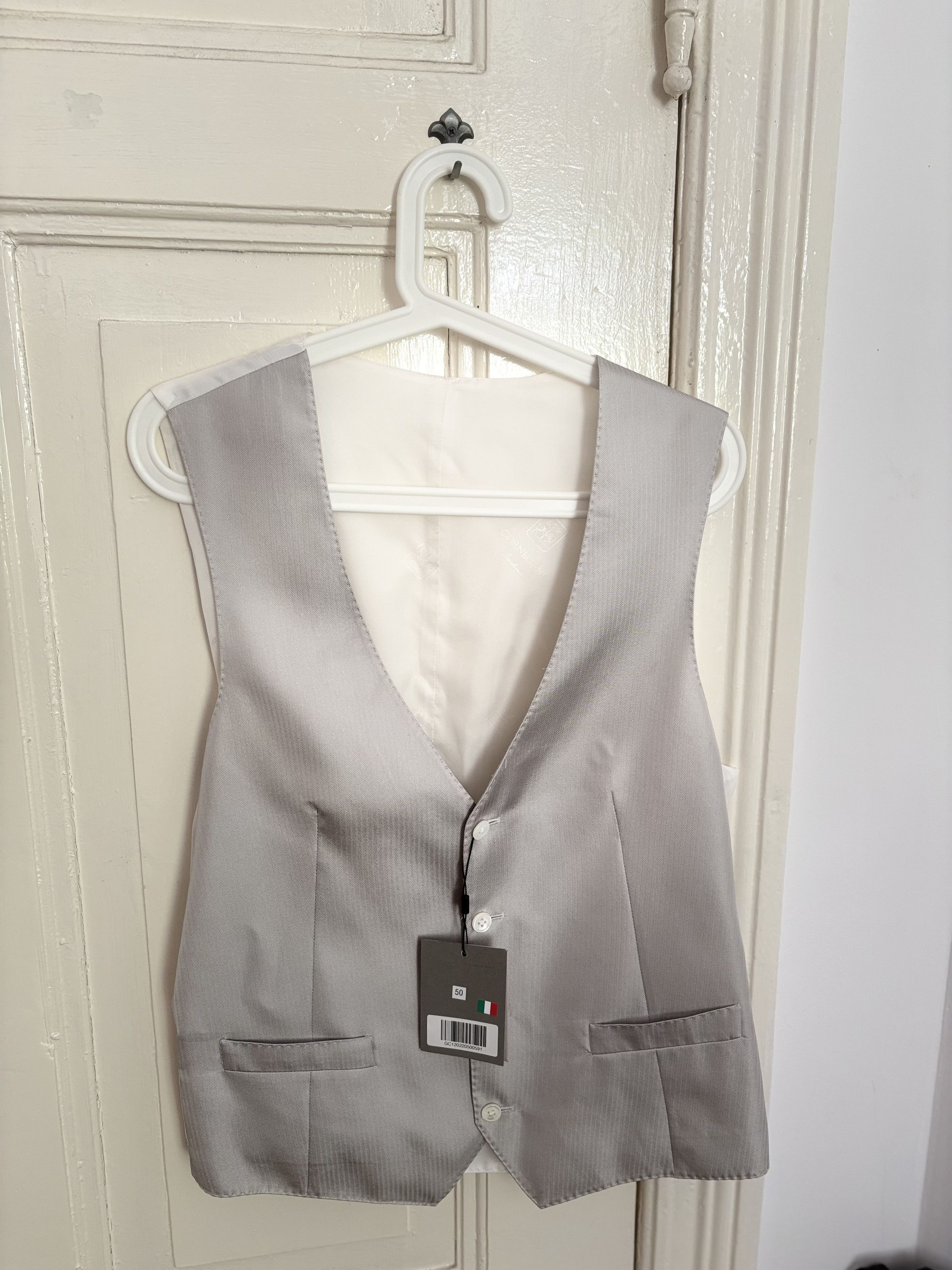 Corneliani NWT Corneliani Mainline Silk Cerimonia Vest Waistcoat 50 IT Size 50R - 1 Thumbnail