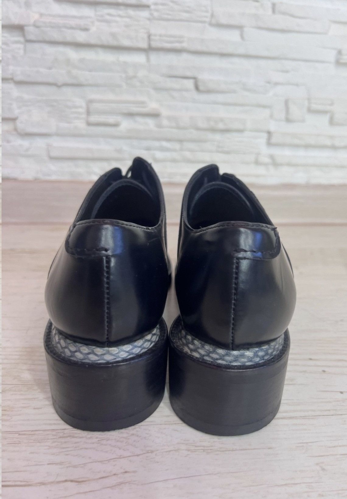 Acne Studios Acne Studios Lark Leather Loafers Black Snake Panel Size 40 Size US 10 / IT 40 - 7 Thumbnail