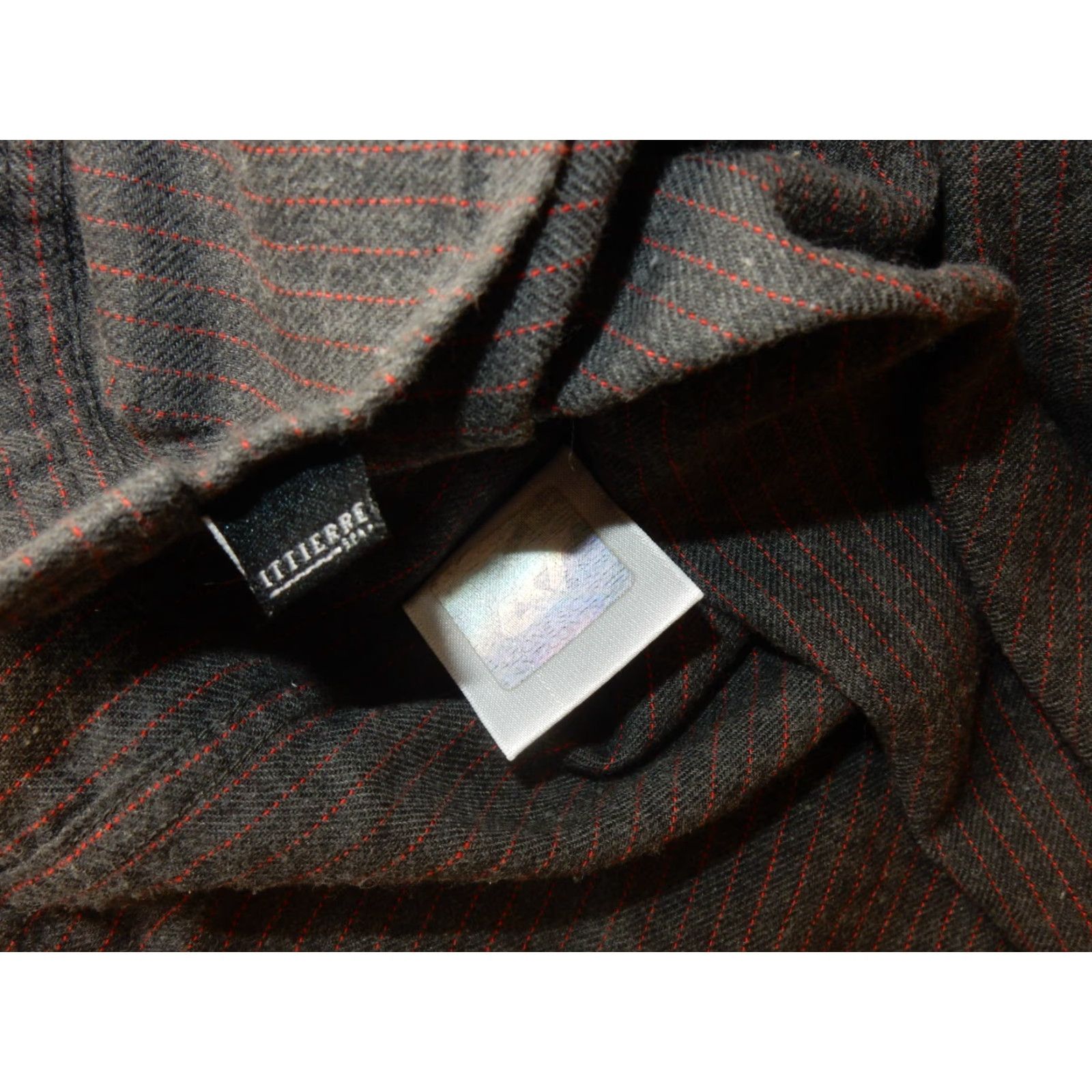Versace VTG Versace Versus Men's Button-Front Shirt XL 54 Cotton Gray Pink Striped Long Sleeve Logo “Versus by Versace” Mens Size US XL / EU 56 / 4 - 5 Thumbnail