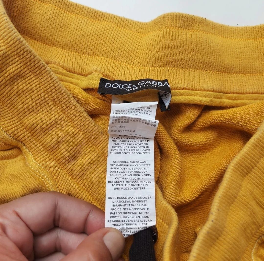 Dolce & Gabbana Dolce & Gabbana Yellow Logo Sweat Shorts Size US 30 / EU 46 - 24 Thumbnail