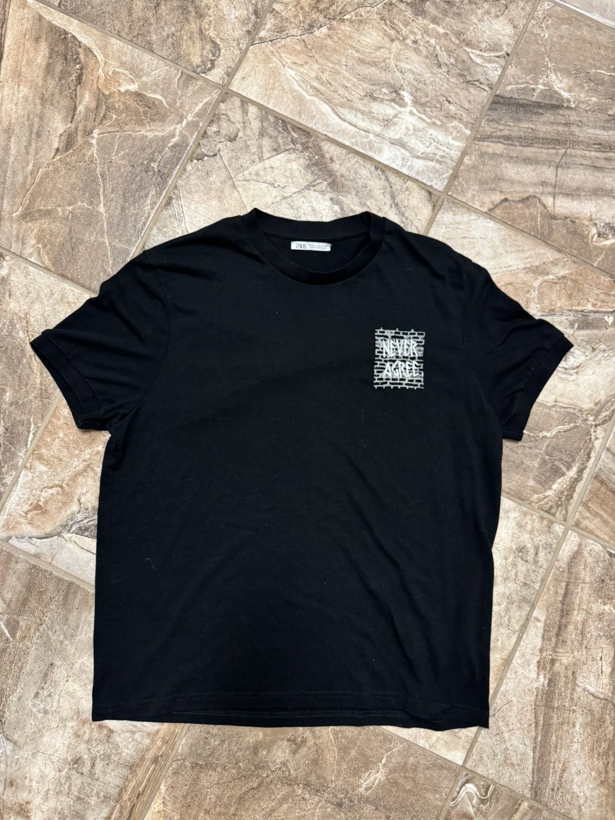 Zara “ Never Agree” Zara Tee Size US M / EU 48-50 / 2 - 1 Thumbnail