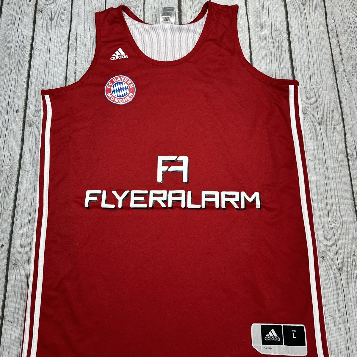 Adidas Bayern Munich basketball jersey Size US L / EU 52-54 / 3 - 3 Thumbnail