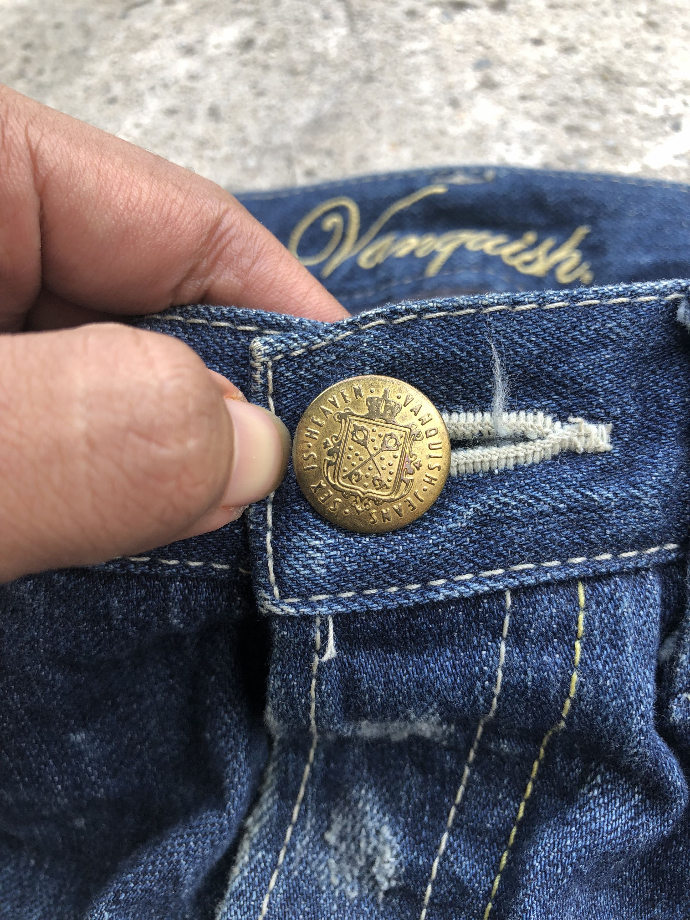If Six Was Nine × Le Grande Bleu (L.G.B.) × Vanquish Vanquish Gold Distressed splatter flare denim Size US 30 / EU 46 - 9 Thumbnail