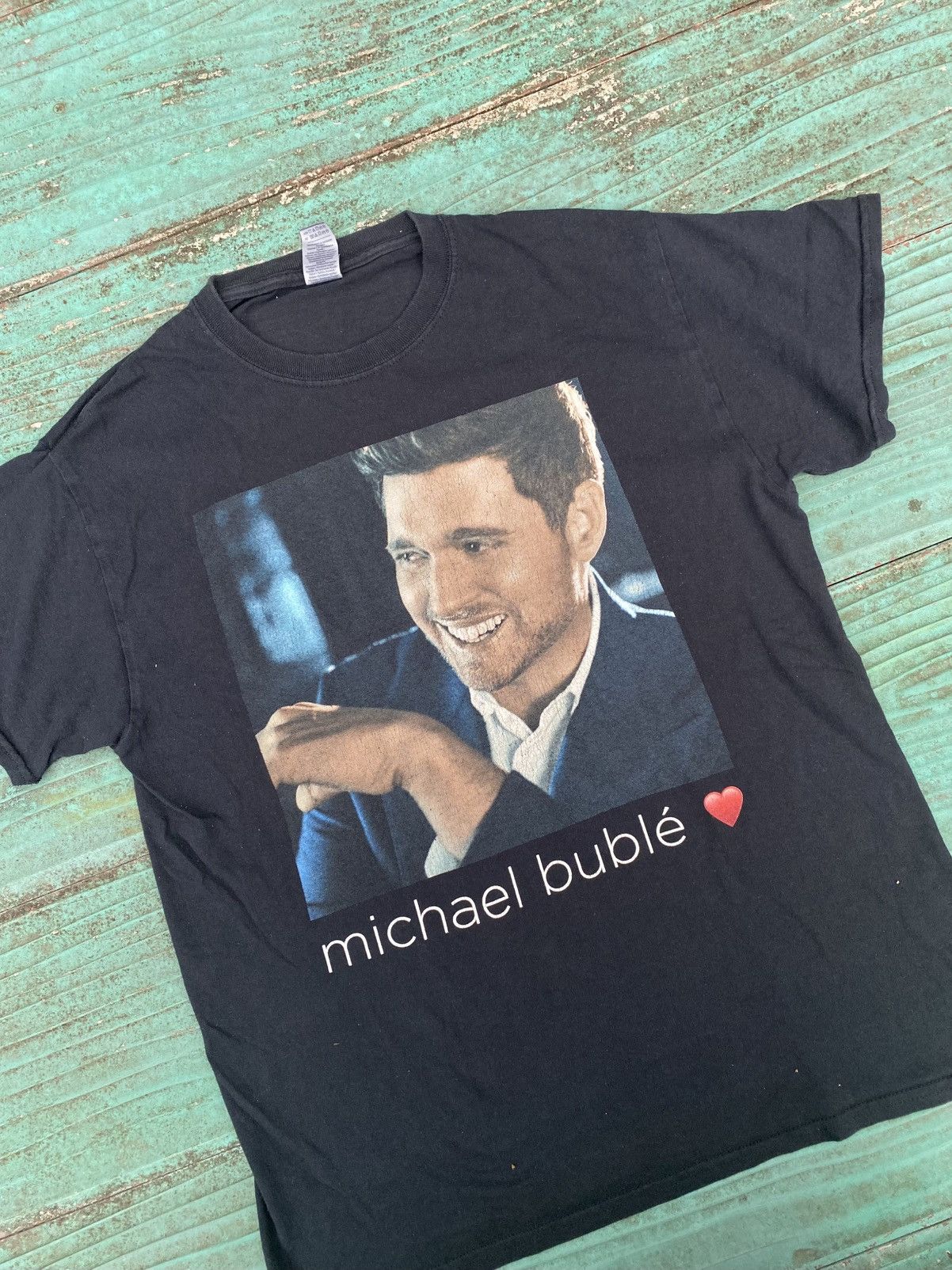 Gildan Michael buble tour 2020 soul shirt Size US M / EU 48-50 / 2 - 2 Thumbnail