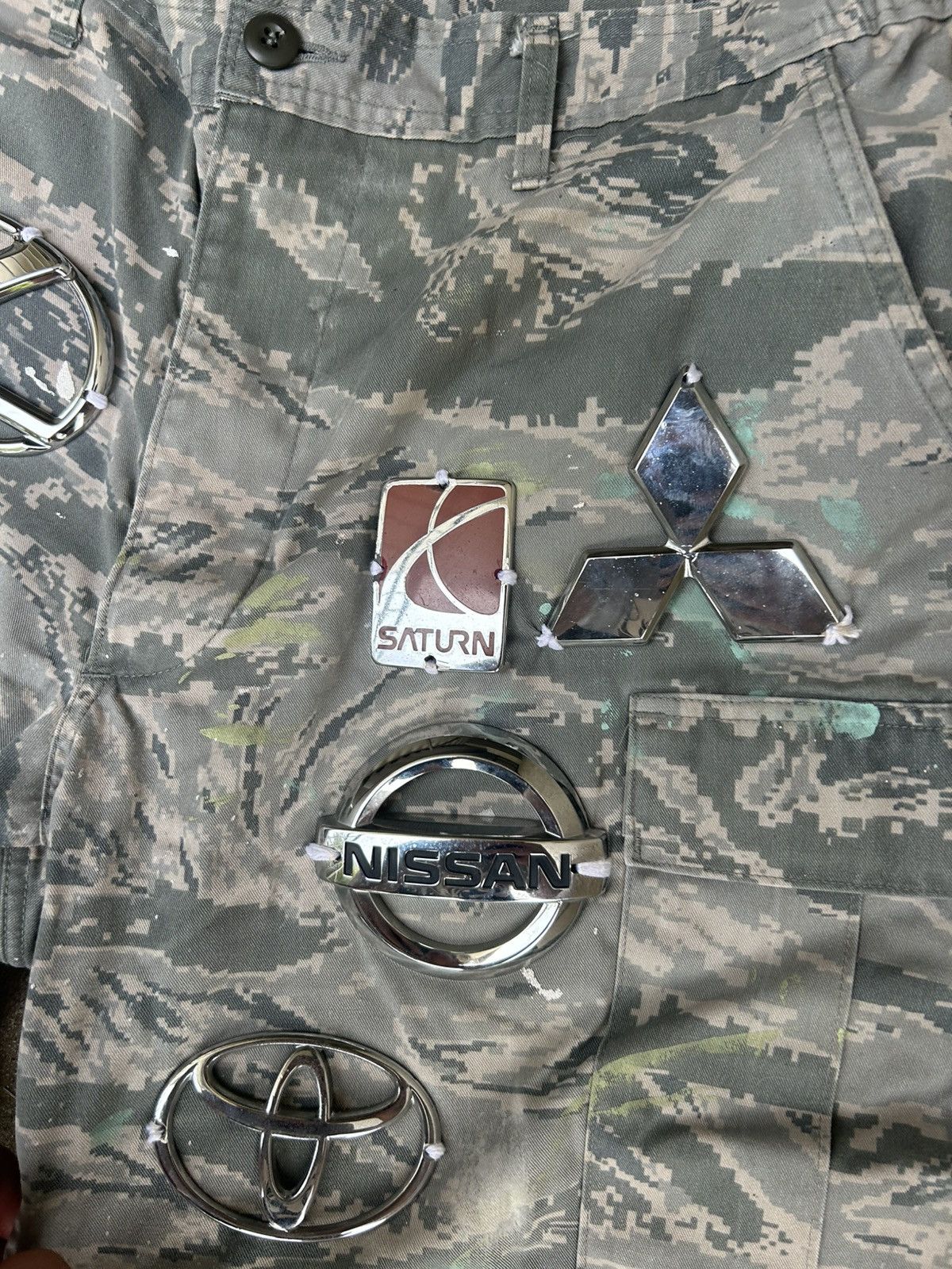 Other 1/1 Your World digi camo car emblem cargo shorts Size US 36 / EU 52 - 4 Thumbnail