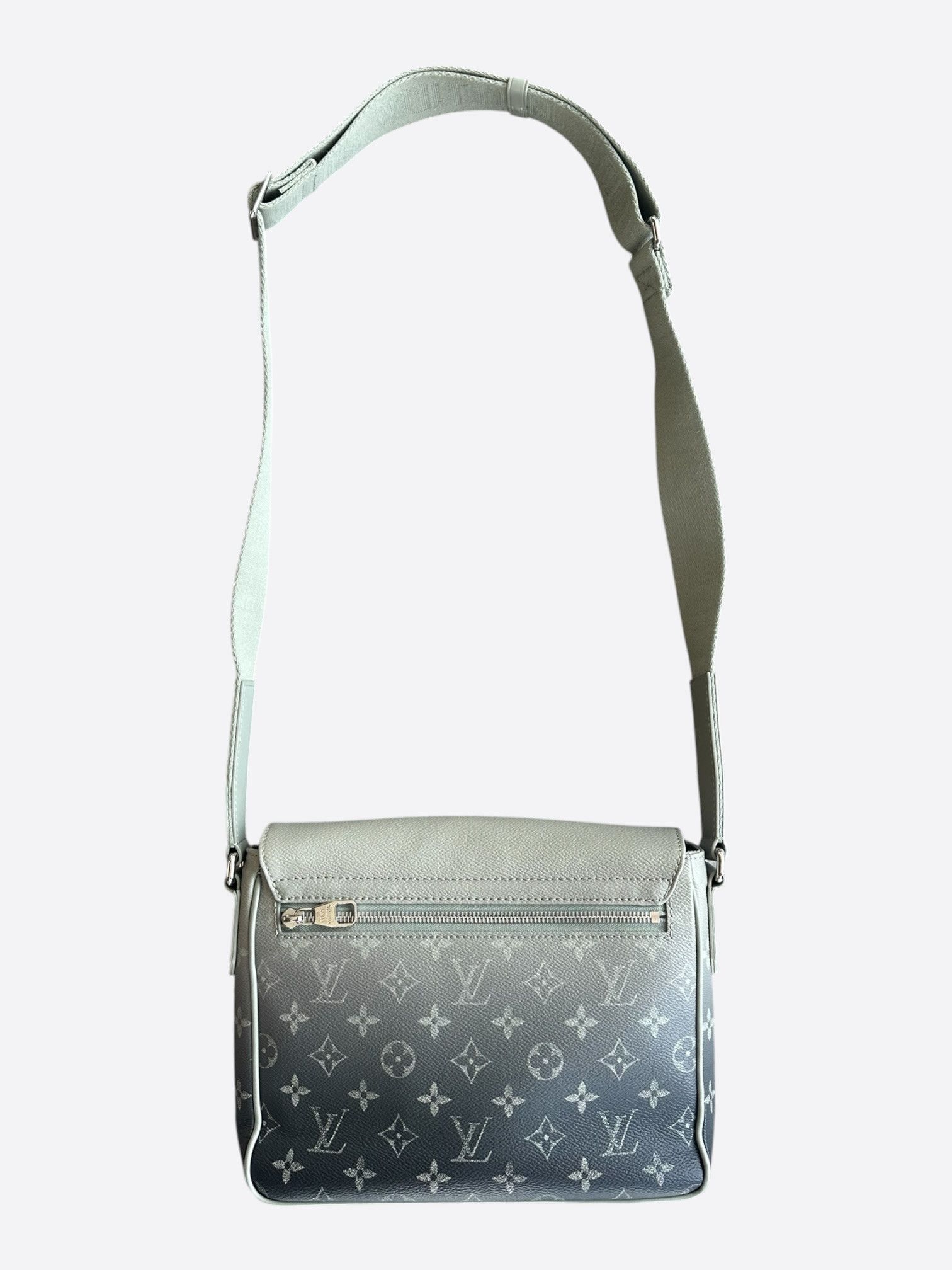 Louis Vuitton Khaki Gradient Monogram PM District Messenger Bag Size ONE SIZE - 2 Thumbnail