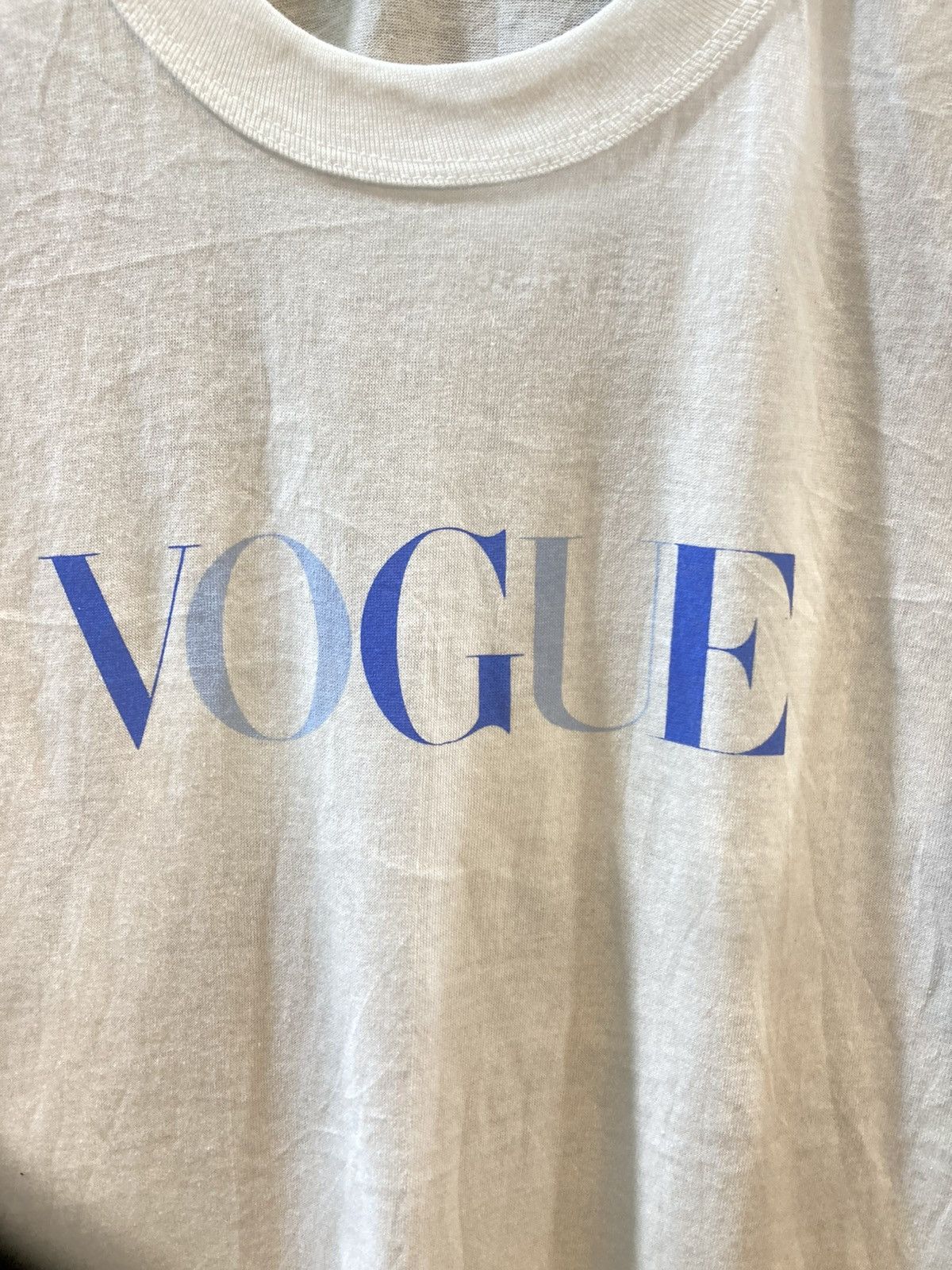 Vintage Vintage Vogue T shirt 80’s Size US XL / EU 56 / 4 - 2 Thumbnail