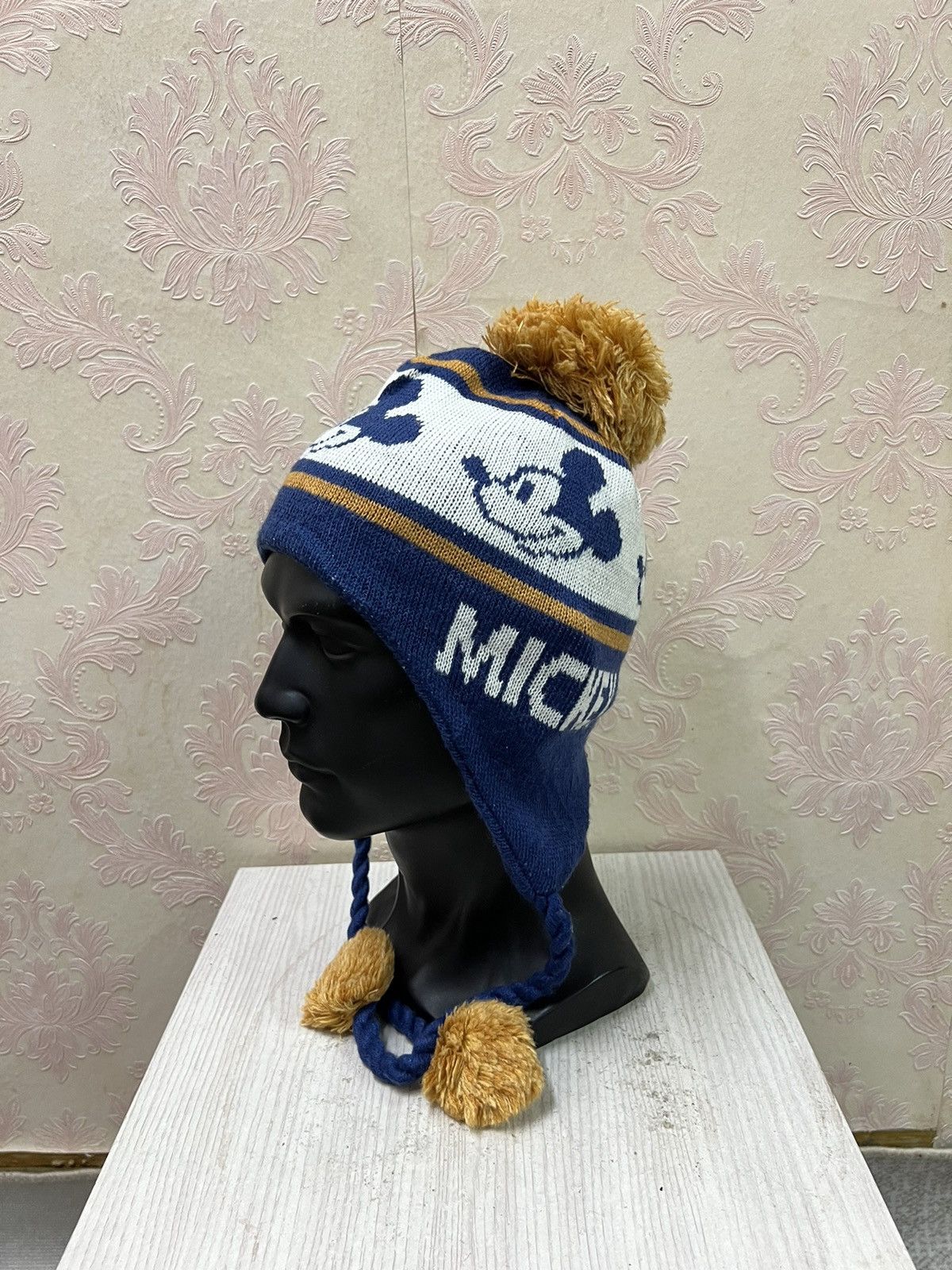 Disney Mickey Mouse Cartoon Beanie Hats Size ONE SIZE - 3 Thumbnail