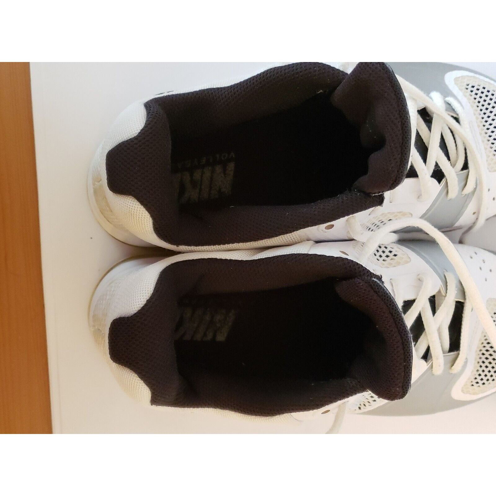 Nike Nike Max Air Training Sneakers Womens 9 Extreme Volleyball A Size US 9 / IT 39 - 10 Thumbnail