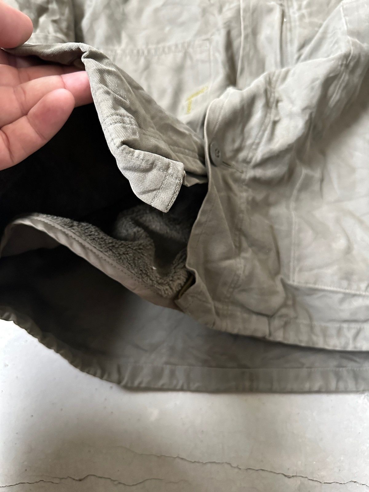 GmbH VINTAGE GERMANY ARMY MILITARY HEAVY JACKET Size US L / EU 52-54 / 3 - 9 Thumbnail
