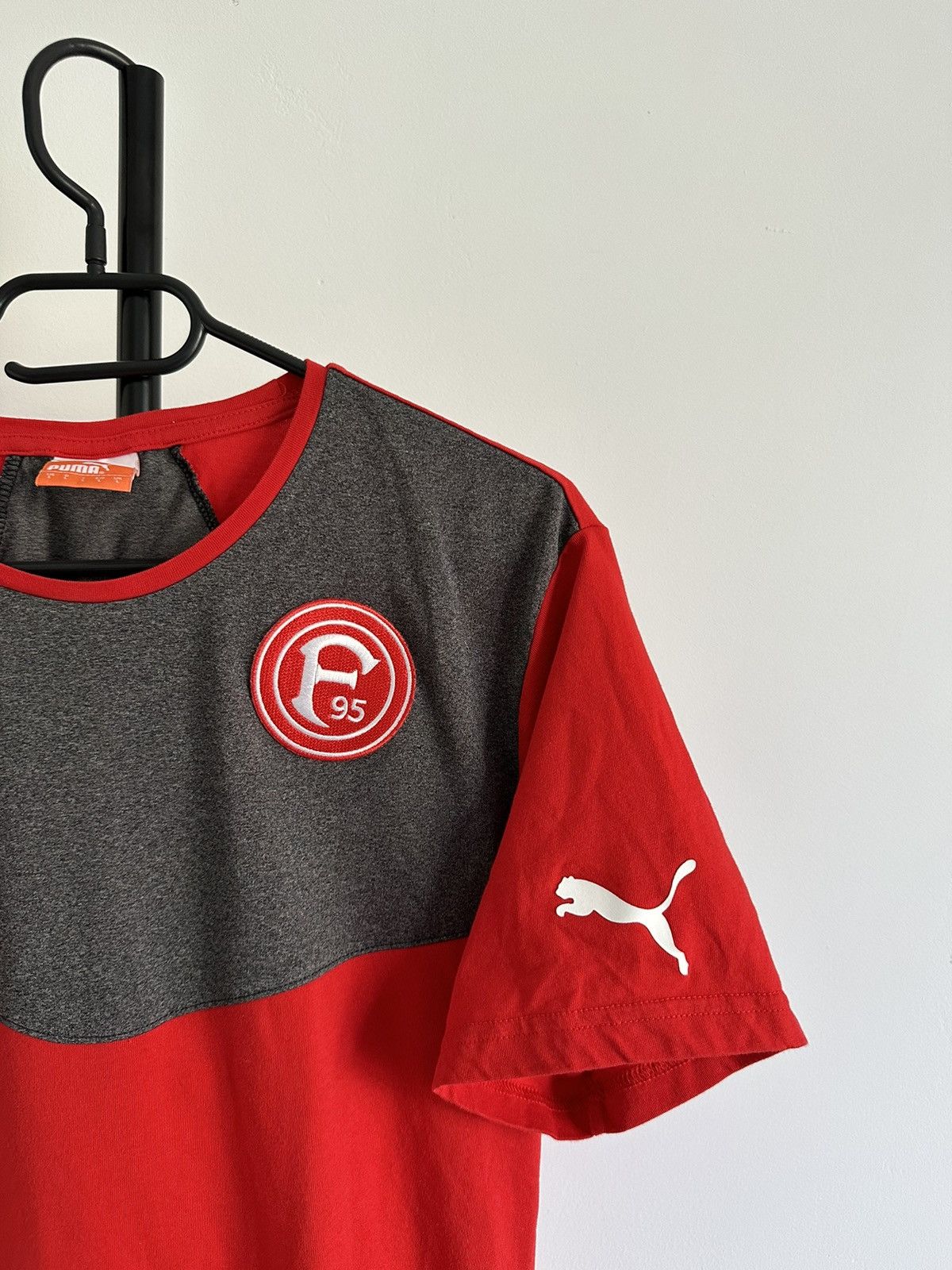 Puma Puma Fortuna Düsseldorf soccer football shirt Size US L / EU 52-54 / 3 - 3 Thumbnail