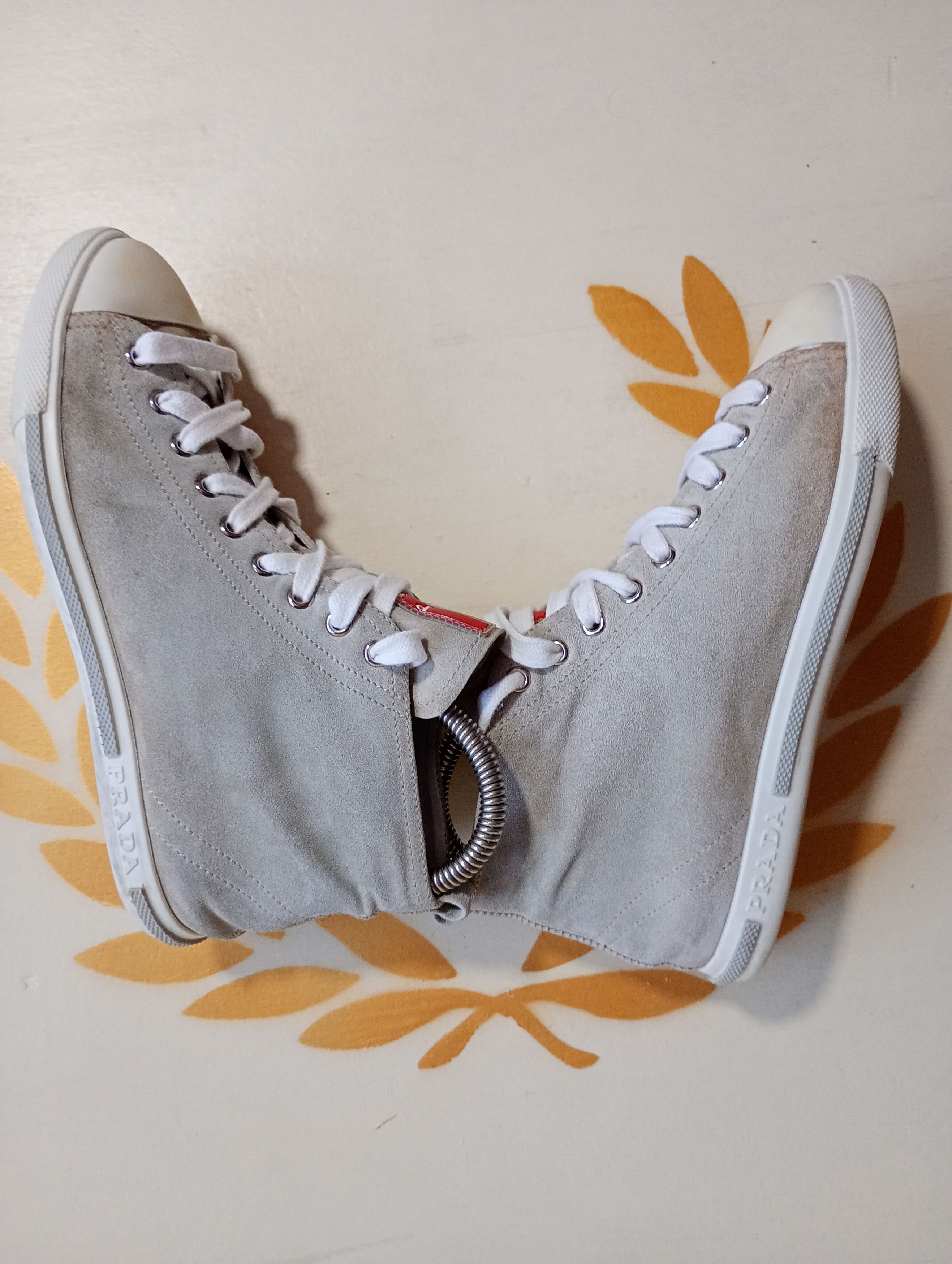 Prada Prada Suede Trainers size 37 Size US 7 / IT 37 - 7 Thumbnail