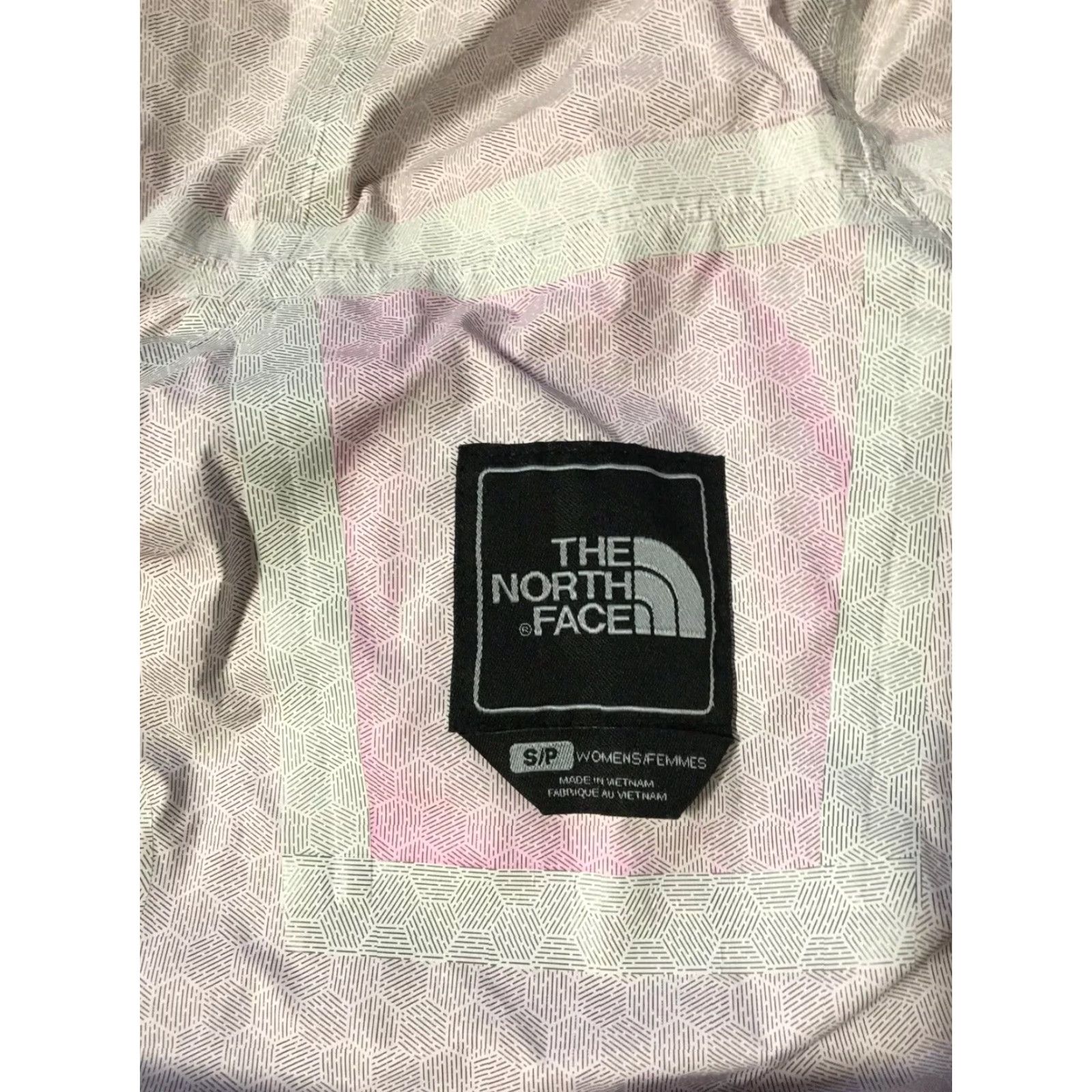 The North Face VINTAGE The North Face Hyvent 2.5L Jacket Women S Pink Hiking Camping 90s USA Outdoors Sailing Climbing Hiking Glrip? Size S / US 4 / IT 40 - 7 Thumbnail