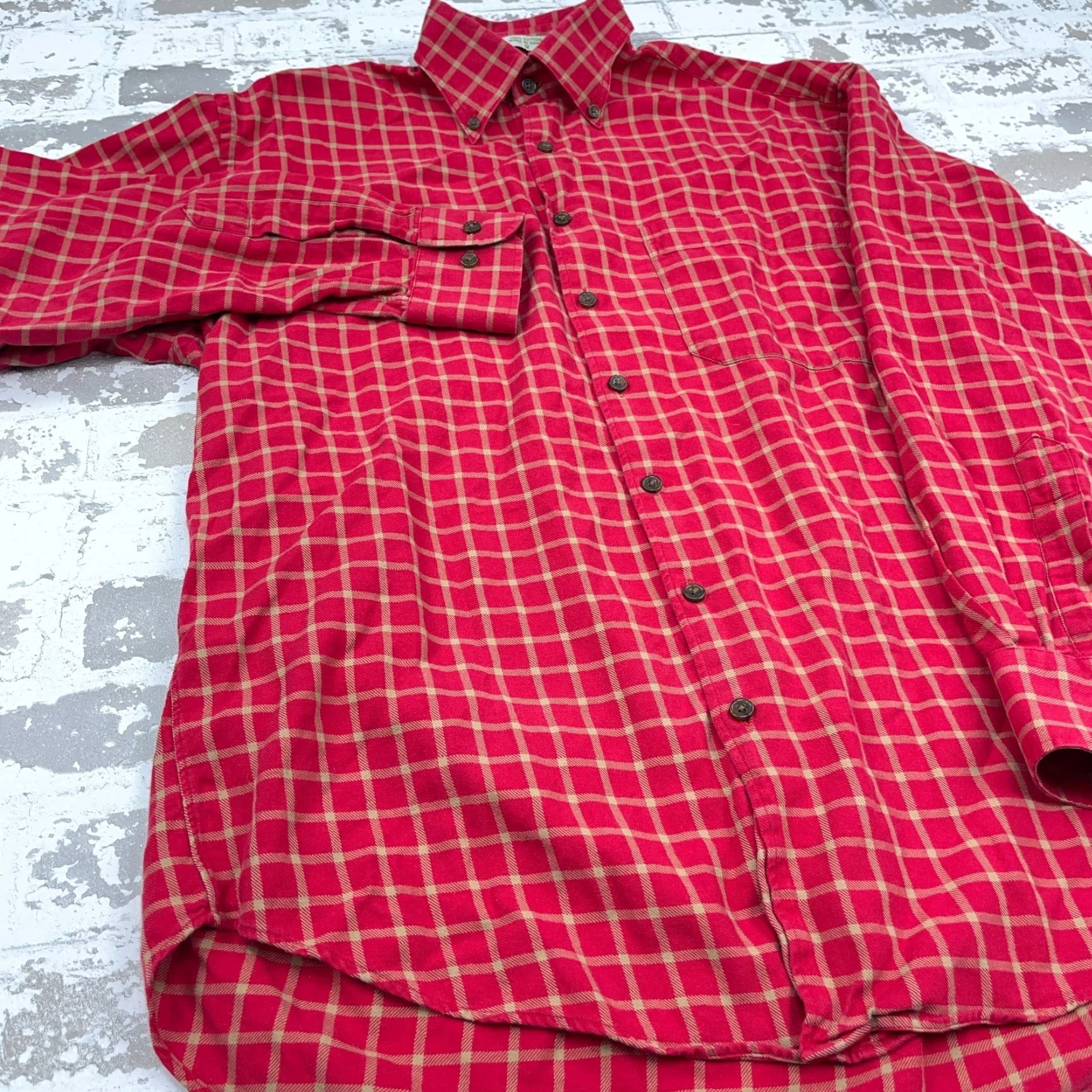 Orvis Orvis Button-Up Shirt Men Medium Red Plaid Flannel Pocket Casual Warm Weather All Seasons Regular Fit Shirt Men Size 42R - 5 Thumbnail