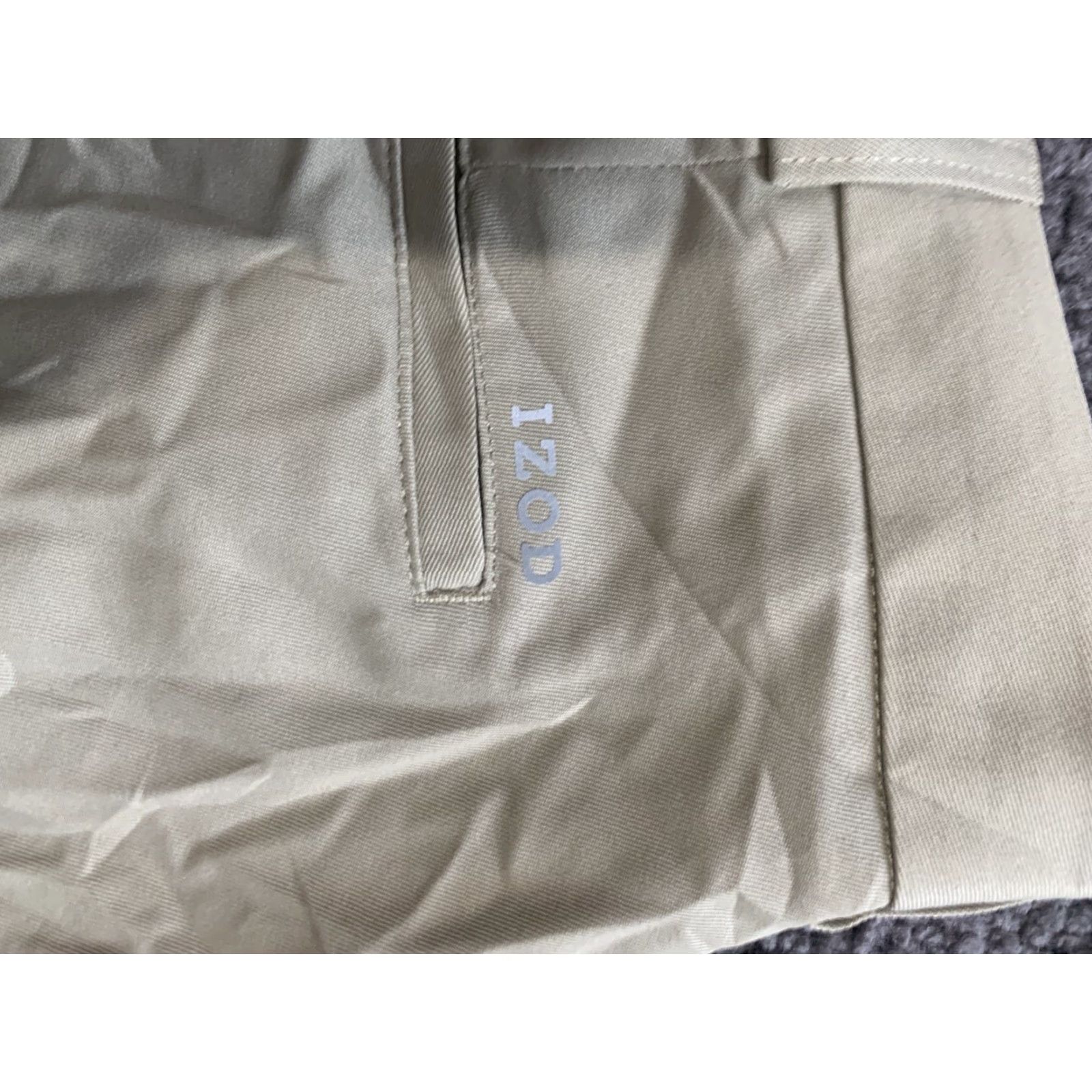Izod IZOD GOLF Beige Pants Mens Size 40x30 Classic Fit Straight Leg Size US 40 / EU 56 - 3 Thumbnail