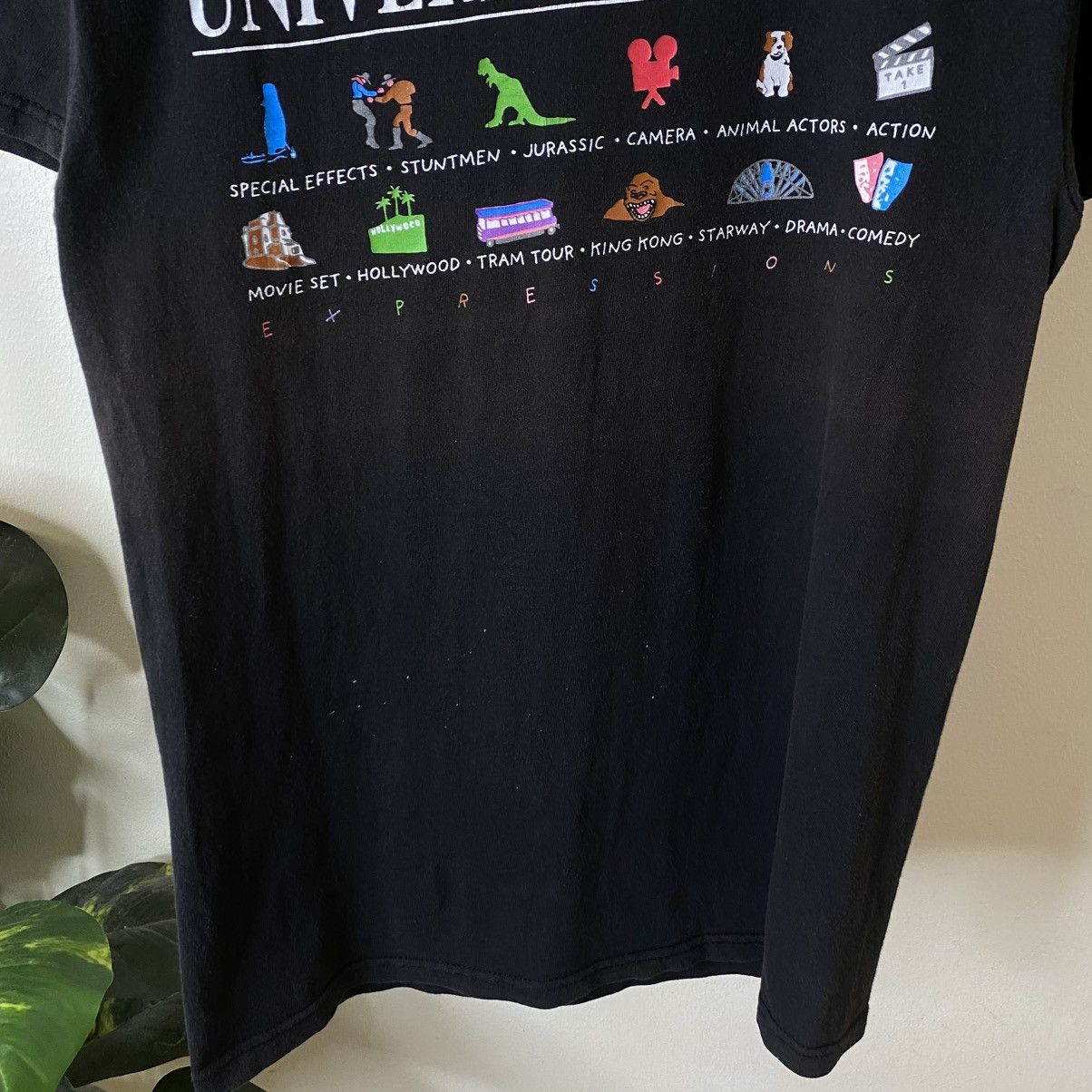 Vintage 1990s Universal Studios Official Merchandise T Shirt Size US S / EU 44-46 / 1 - 3 Thumbnail