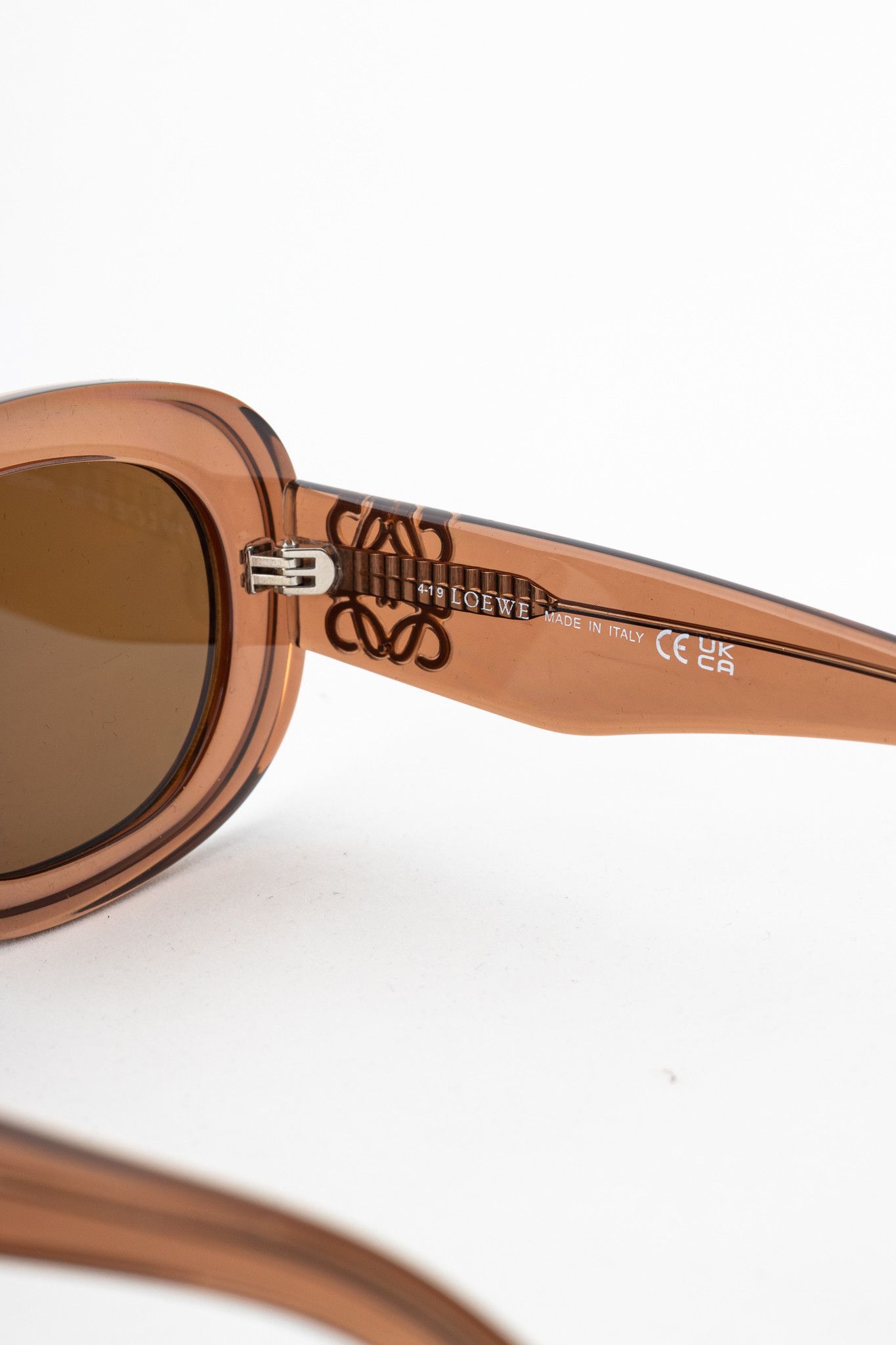 Loewe Loewe LW40120U Blush Acetate Anagram Sunglasses Size ONE SIZE - 8 Thumbnail