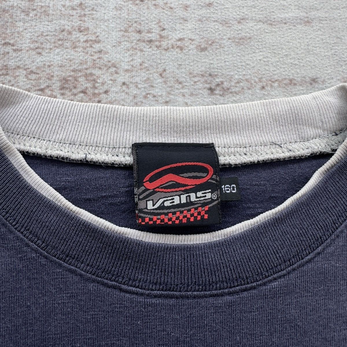 Vans VINTAGE VANS OF THE WALL Y2K LONG SLEEVE BIG LOGO Size US S / EU 44-46 / 1 - 9 Thumbnail