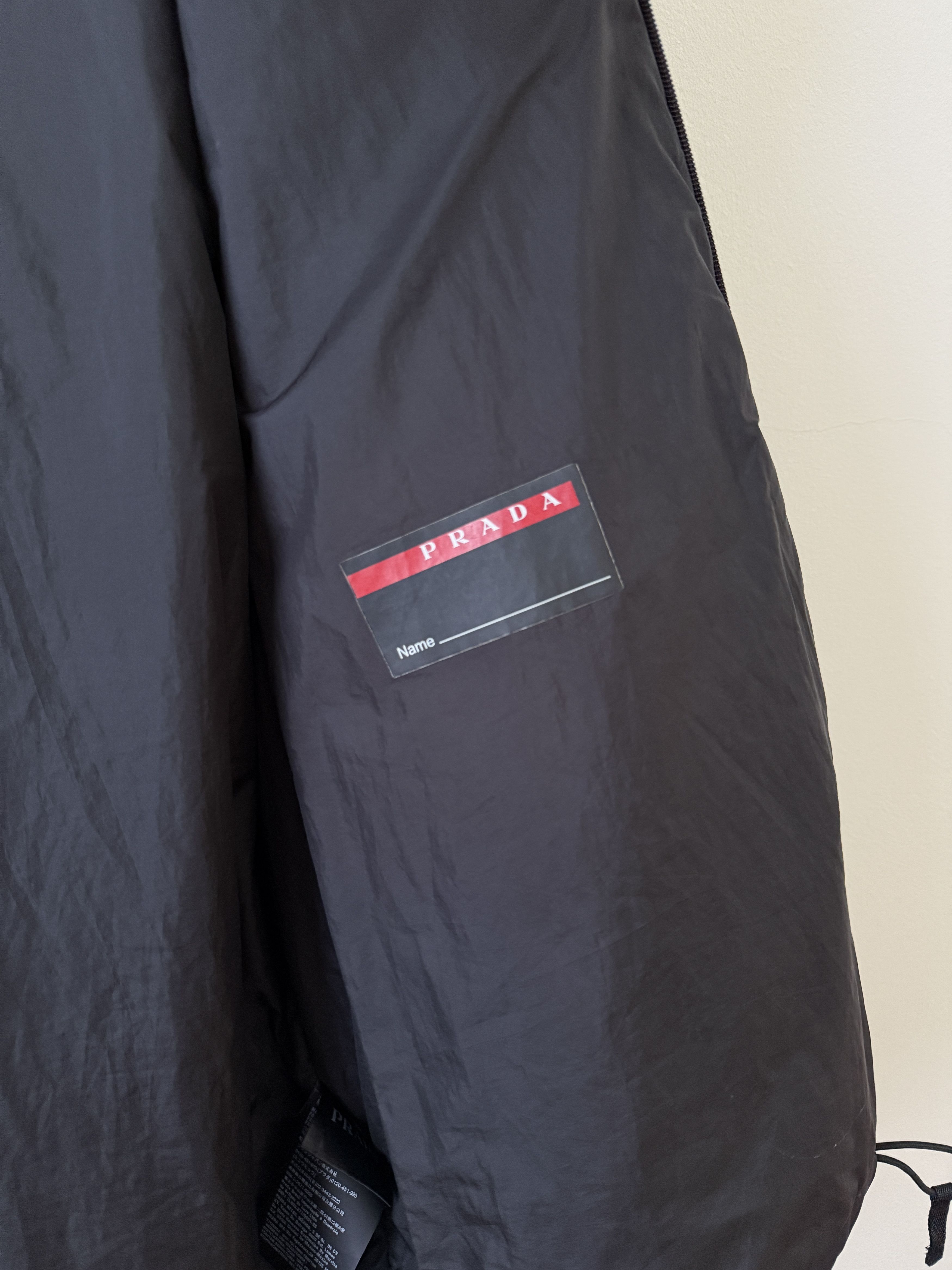 Prada Light Extreme-Tex padded jacket Size US M / EU 48-50 / 2 - 12 Thumbnail