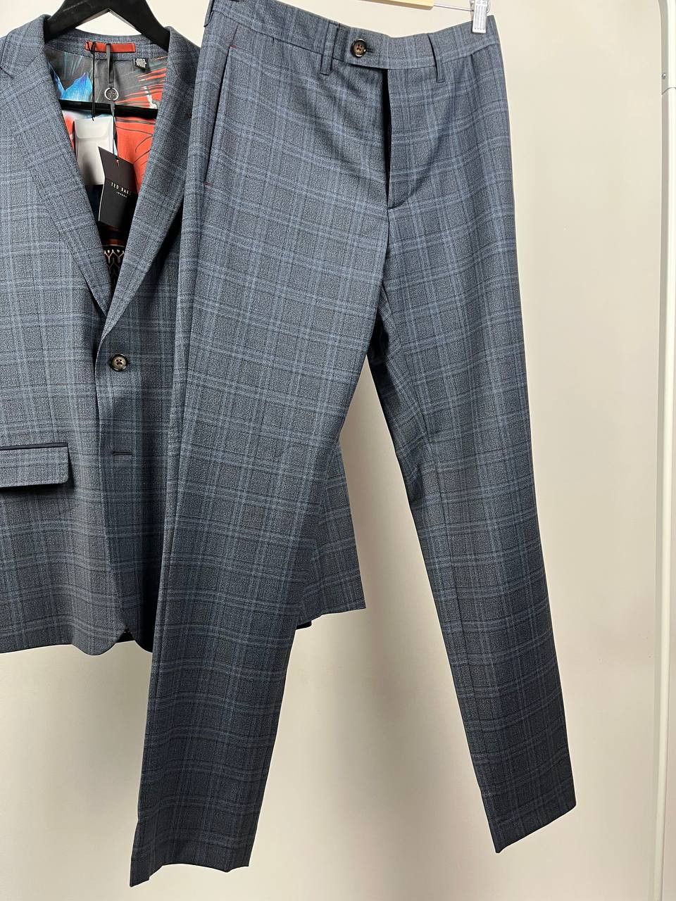 Ted Baker Ted Baker London Men's Blue Plaid Wool Blend Suit Size 3 Size 38R - 6 Thumbnail