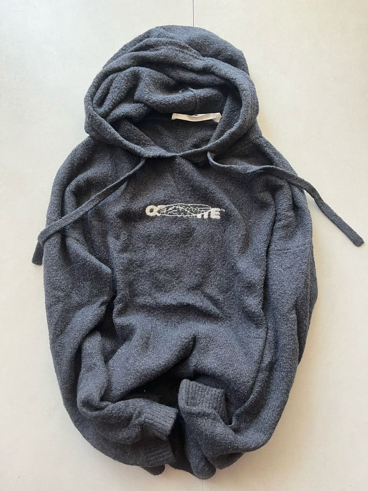 Off-White Knit Hoodie Off white Graffiti Size US M / EU 48-50 / 2 - 1 Thumbnail