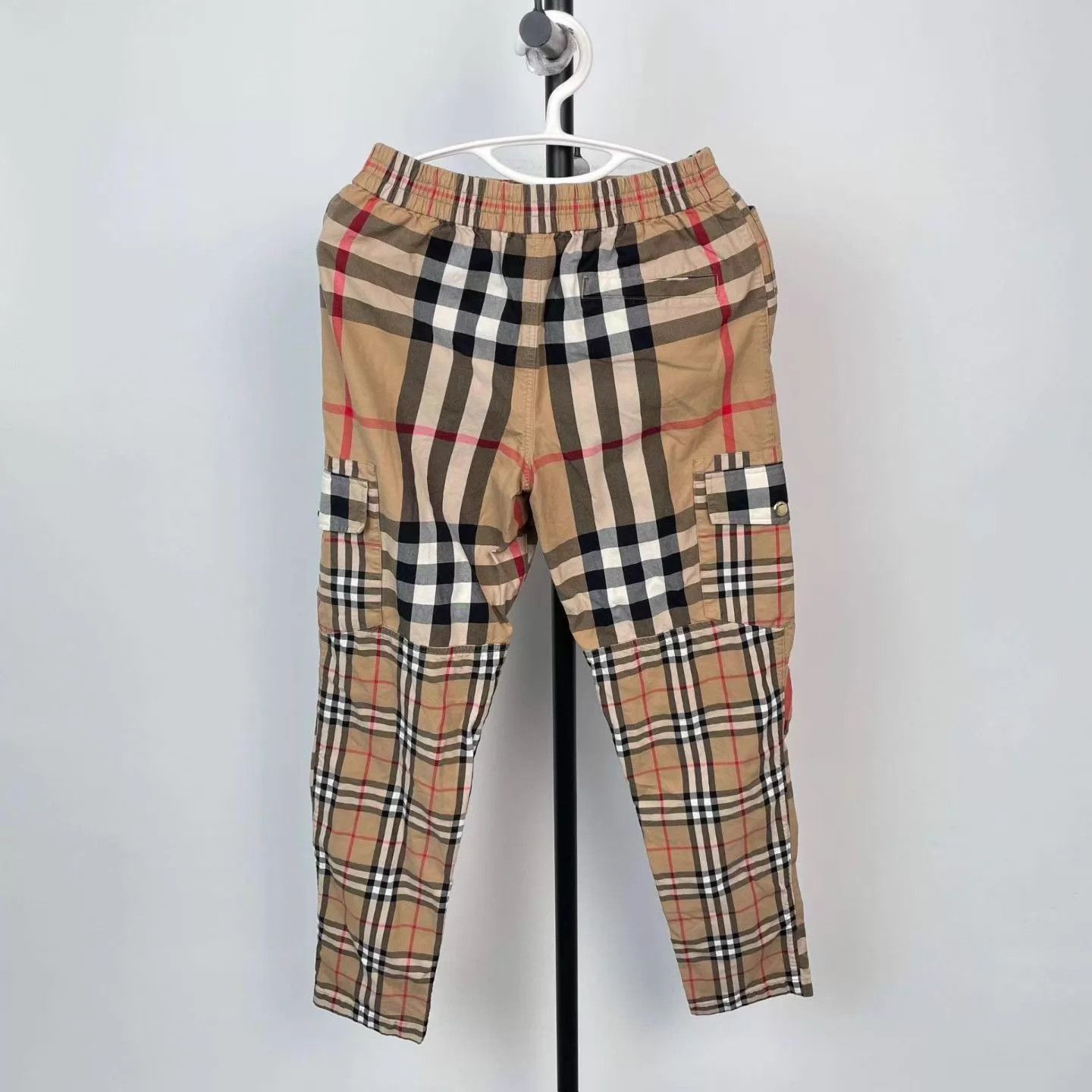 Burberry BURBERRY striped khaki pants 164cm 14Y Size 25" / US 0 / IT 36 - 2 Thumbnail