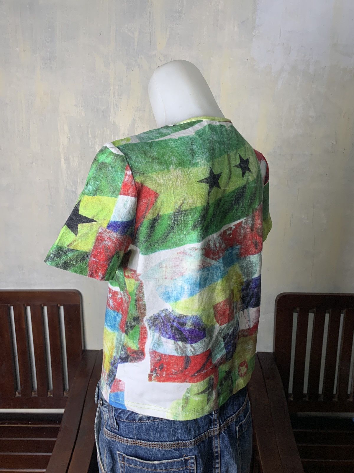 Japanese Brand 2000s Ferrat Due Multicolor Flag Graphic Fitted Elastic Top Size L / US 10 / IT 46 - 3 Thumbnail