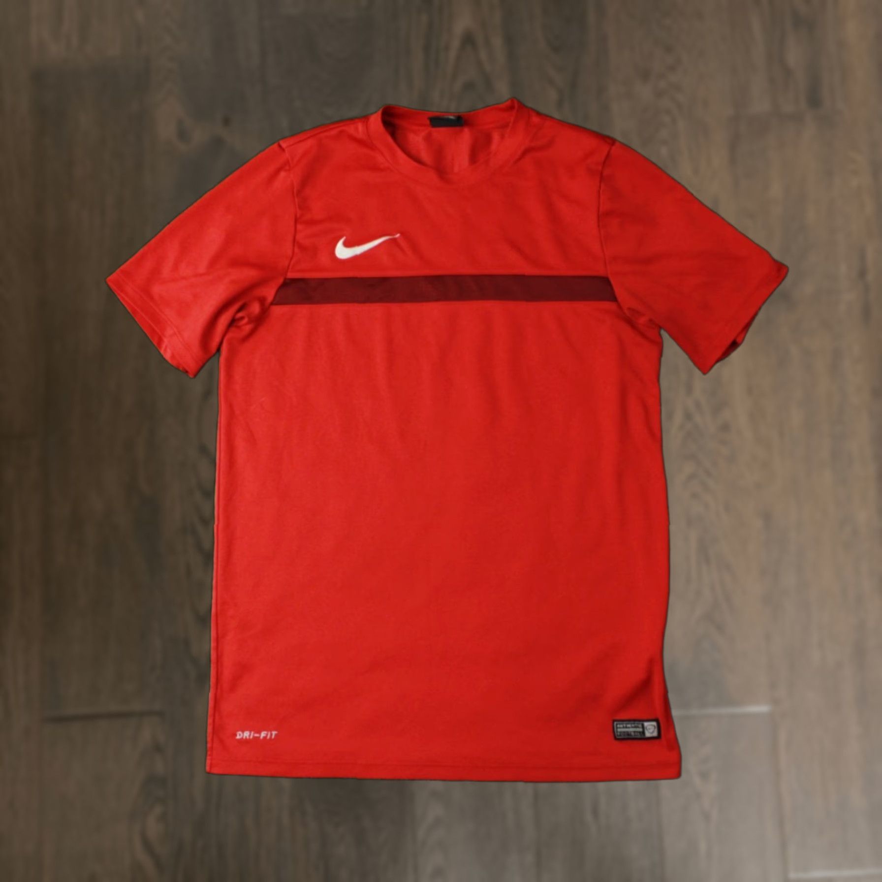 Nike Nike Academy Dri-FIT Football Shirt Men M Red 2016 Jersey T-Shirt Size M, Nike Dri-FIT, Short Sleeve, Crew Neck Size US M / EU 48-50 / 2 - 1 Thumbnail