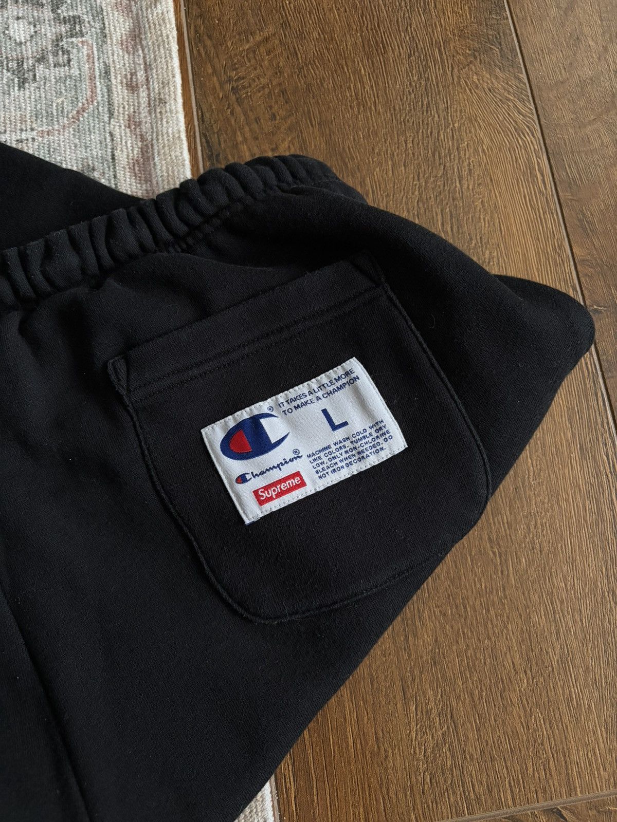 Champion × Supreme Supreme x Champion black sweatpants Size US 36 / EU 52 - 4 Thumbnail