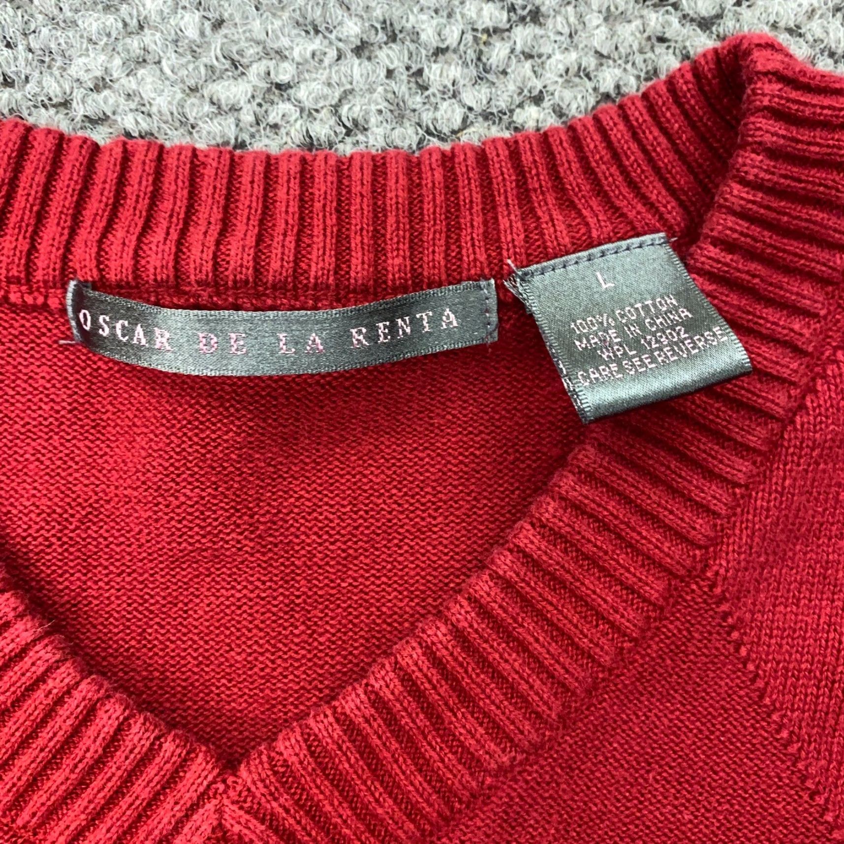 Oscar De La Renta VINTAGE Oscar de la Renta Sweater Knit Pullover Mens Large Red V-Neck Diamond Geometric Lightweight Geometric Hipster Designer Mens Clothing Size US L / EU 52-54 / 3 - 3 Thumbnail