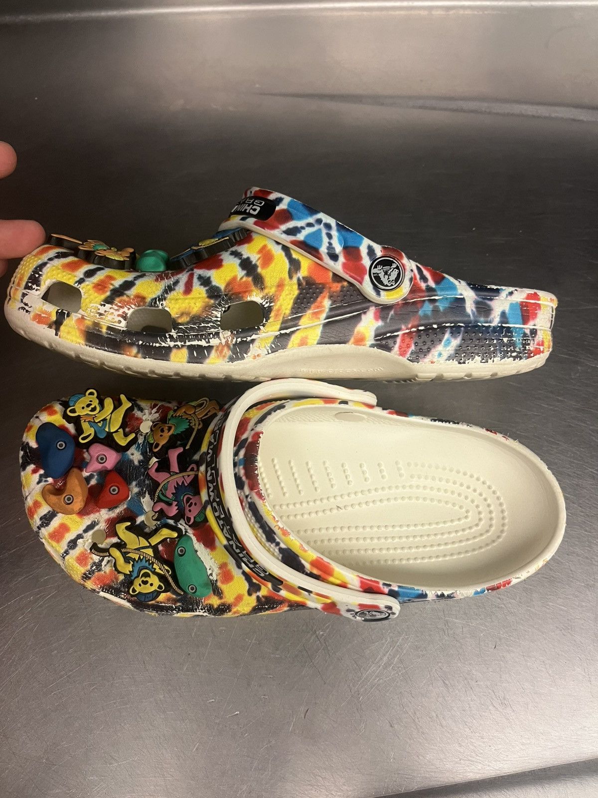 Crocs × Grateful Dead × Market Crocs x Chinatown Market x Grateful Dead Limited Edition 8 Size US 8 / EU 41 - 2 Thumbnail