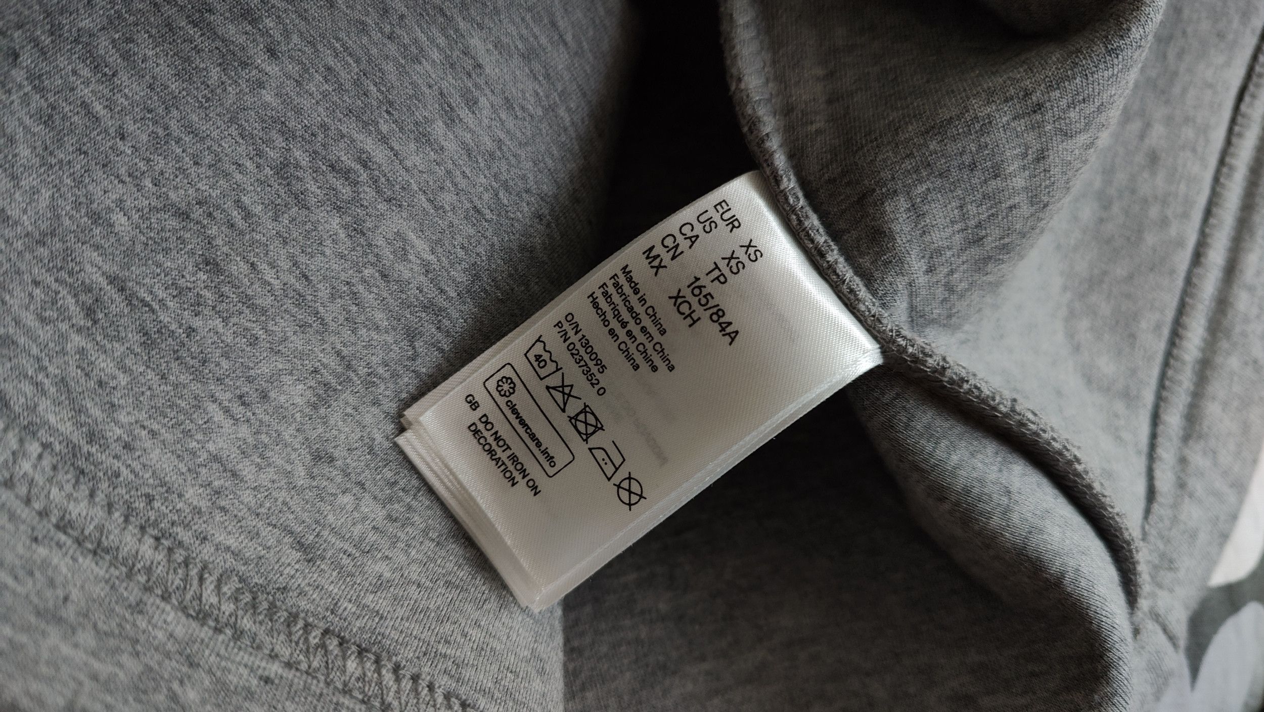 Alexander Wang × H&M Alexander Wang x H&M Neoprene Scuba Sweatshirt Crewneck Size US M / EU 48-50 / 2 - 7 Thumbnail