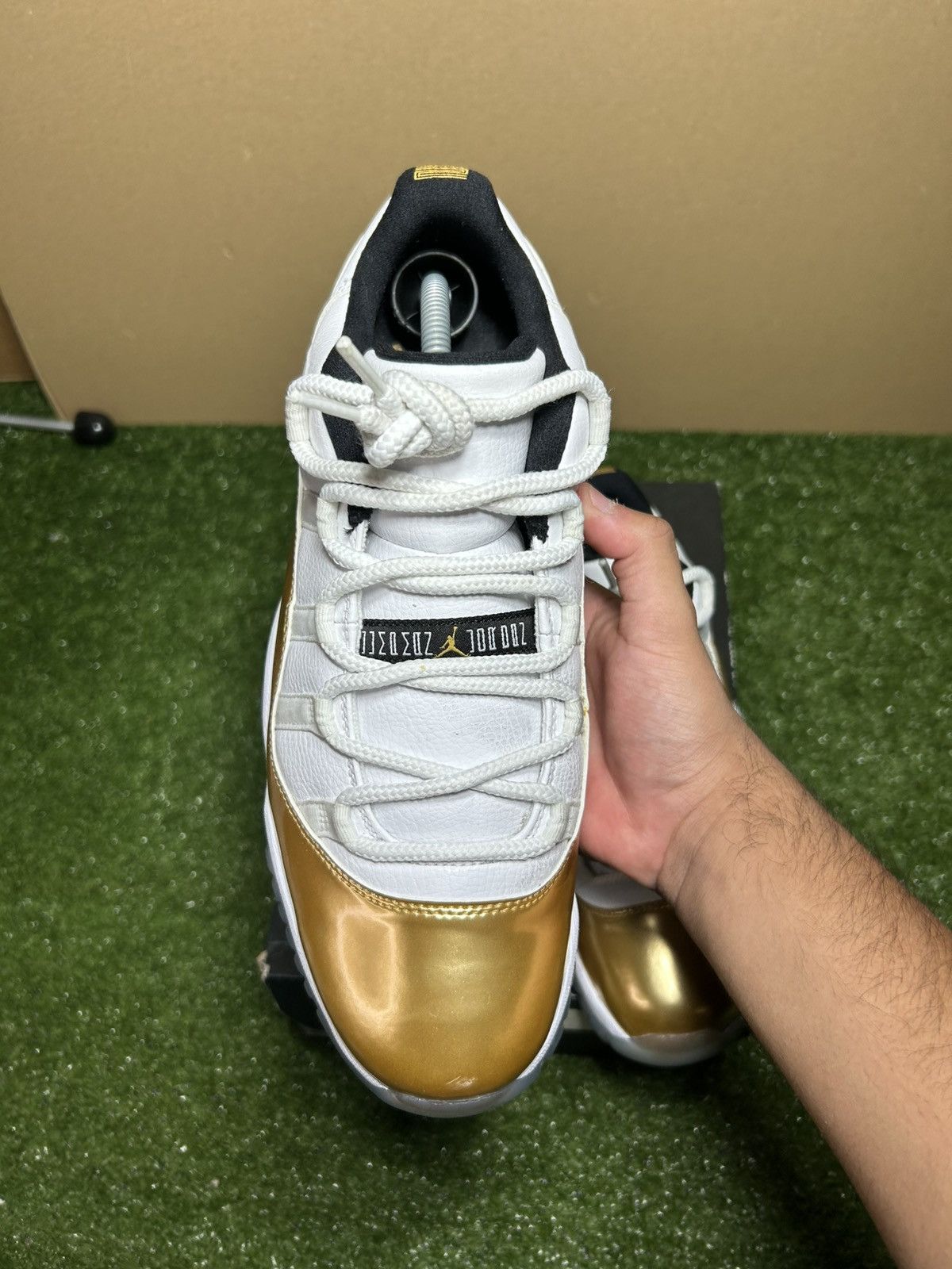 Jordan Brand Jordan 11 low closing ceremony Size US 10.5 / EU 43-44 - 6 Thumbnail