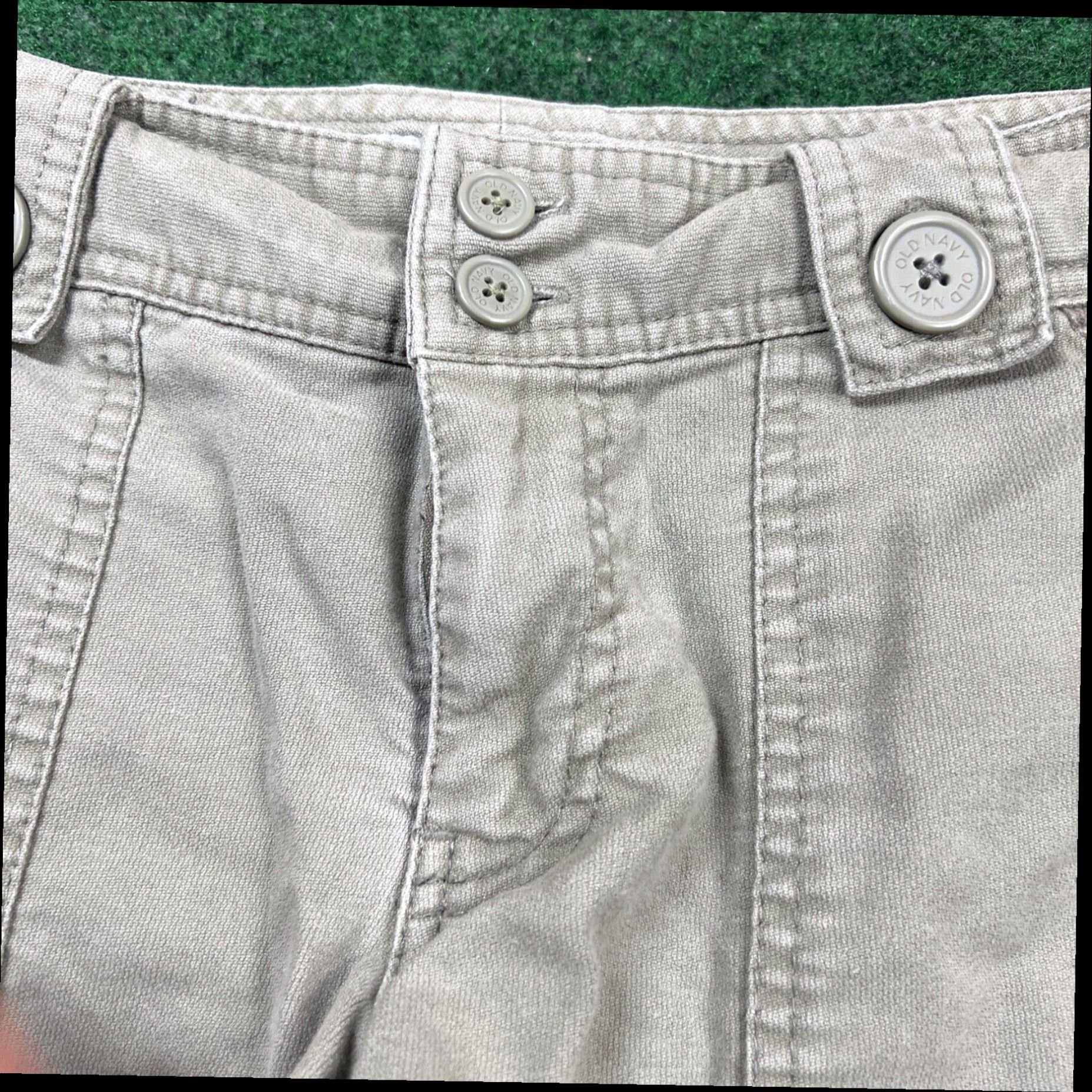 Old Navy Old Navy Womens Shorts Army Green Ultra Low Waist 3 Inch Inseam Casual Sz 6(29) Size 28" / US 6 / IT 42 - 4 Thumbnail