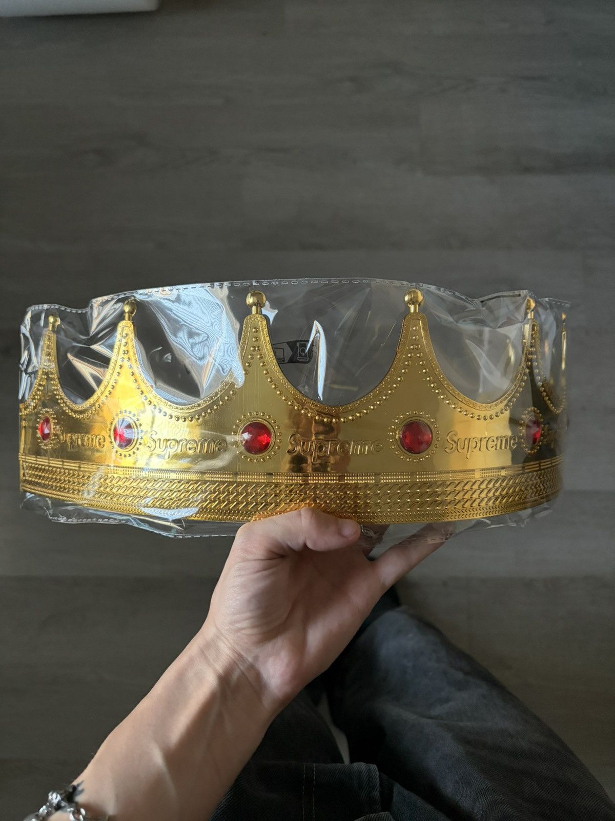 Supreme Supreme Crown Air freshener | Grailed