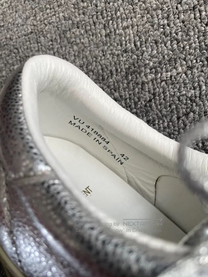 Saint Laurent Paris Saint Laurent Paris Silver Plated Sneakers Size US 9 / EU 42 - 8 Thumbnail