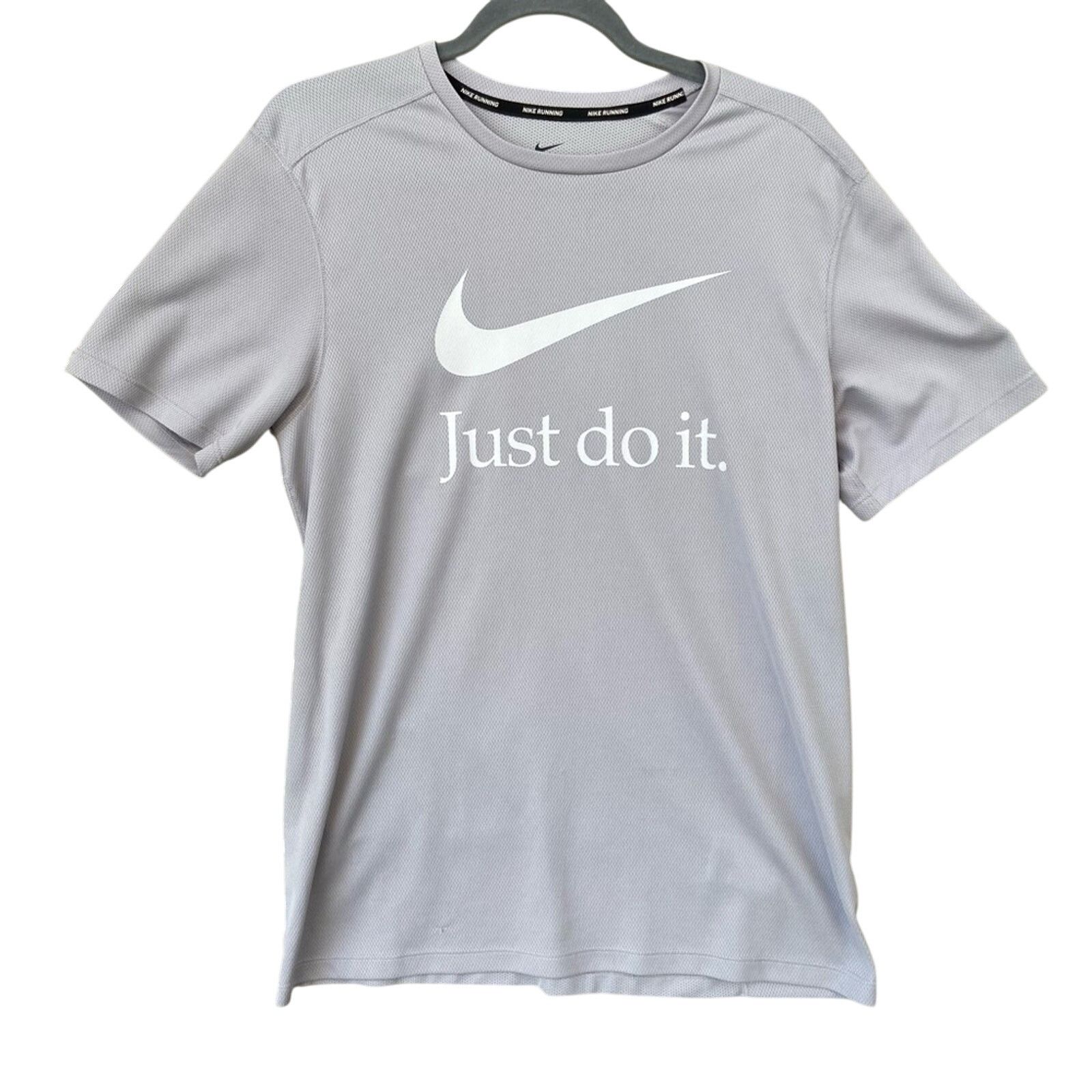 Nike Nike Womens Medium Dri Fit Short Sleeve Athletic Tee Size M / US 6-8 / IT 42-44 - 1 Thumbnail