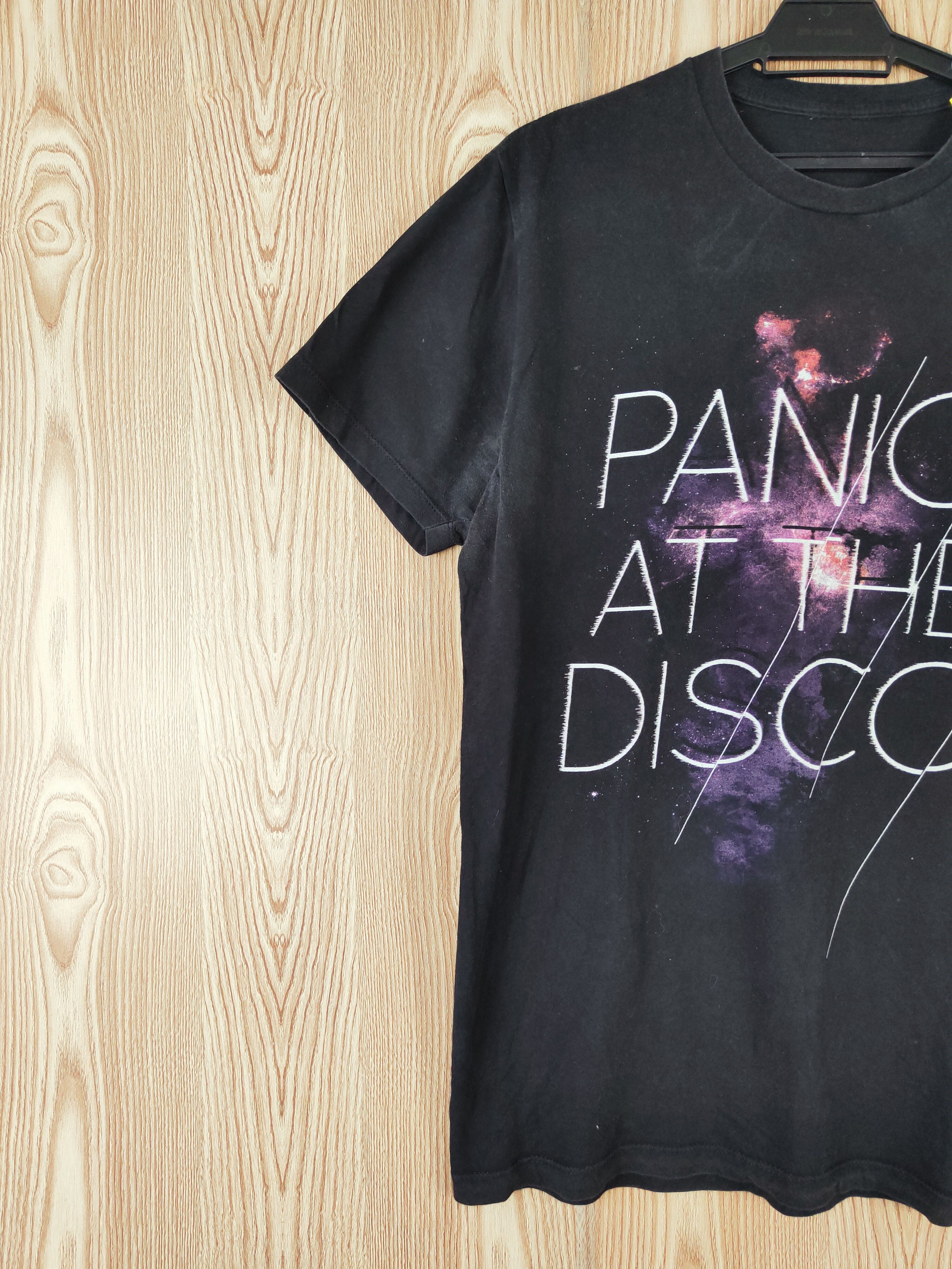 Band Tees Panic At The Disco Black Short Sleeve T-shirts #W182 Size US L / EU 52-54 / 3 - 4 Thumbnail
