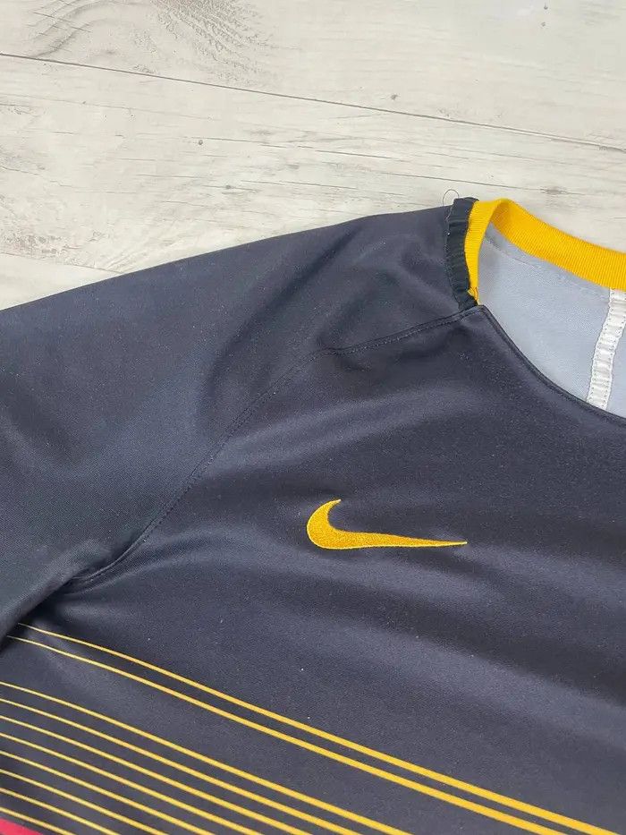 Nike Nike AS Roma 2018 2019 Pre Match Shirt Soccer Jersey Size US L / EU 52-54 / 3 - 7 Thumbnail