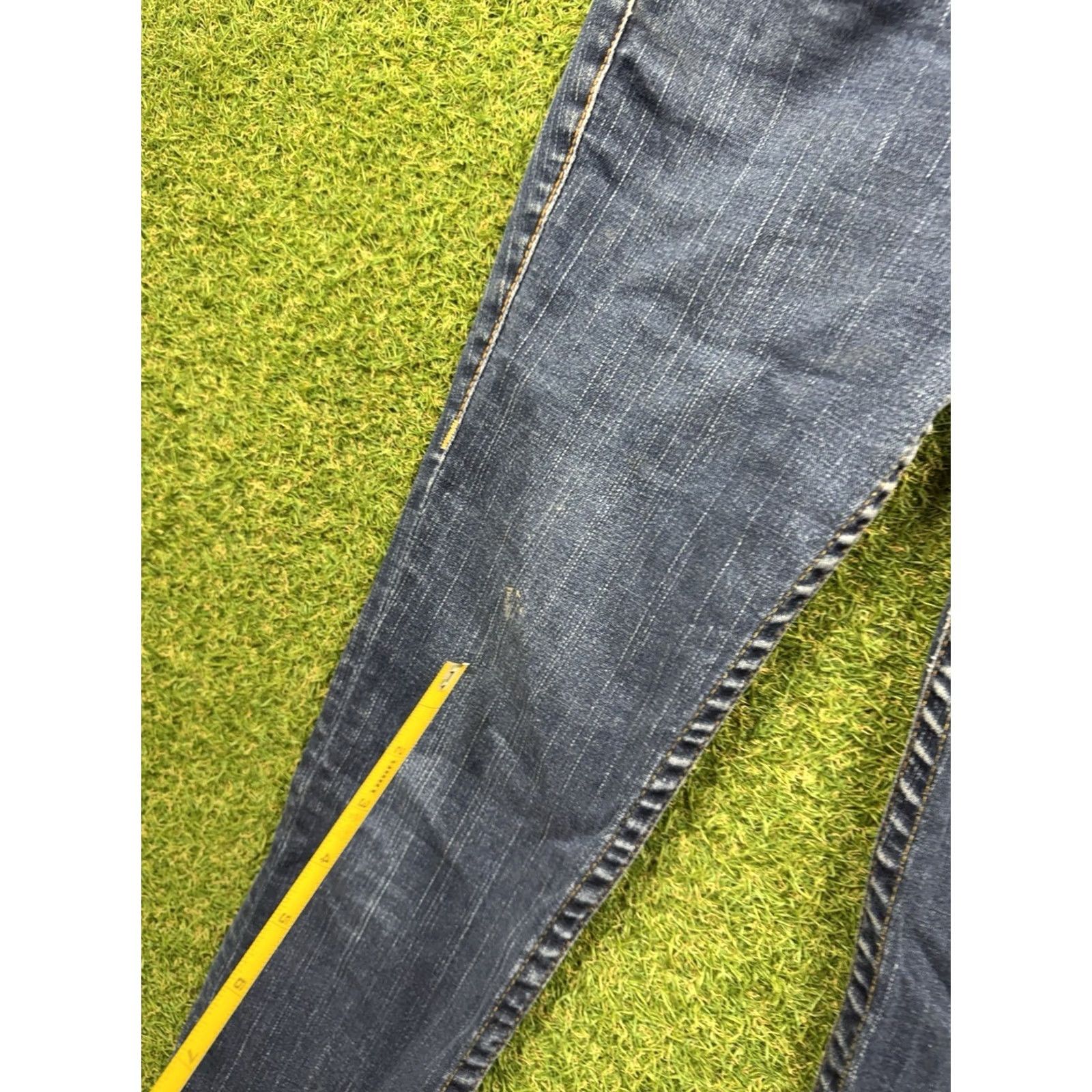 True Religion True Religion Jeans Womens 30 Halle Mid Rise Skinny Dark Wash Denim Casual Belt Loops 5-Pocket Design Blue Regular Size Type Jeans Womens Size 30" / US 8 / IT 44 - 4 Thumbnail