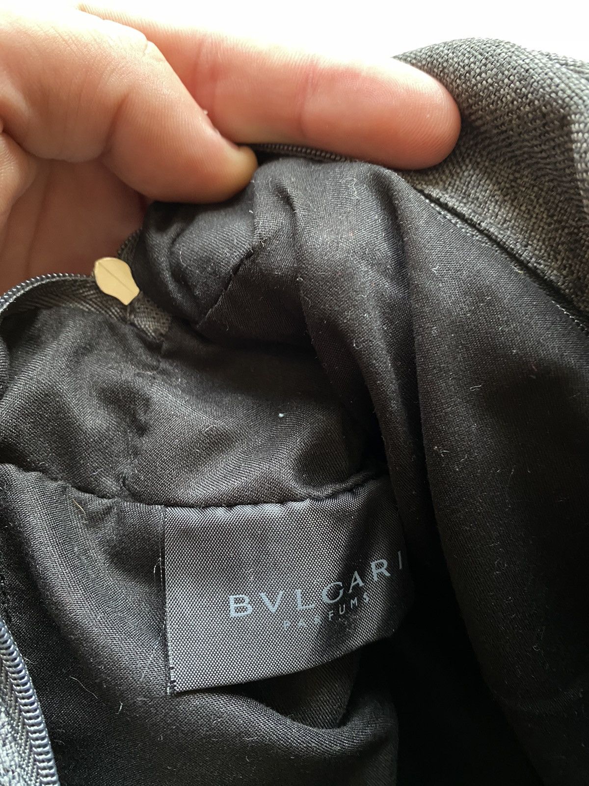 Bvlgari BVLGARI Parfums Travel Toiletries Wash Bag, Grey Unisex Size ONE SIZE - 5 Thumbnail