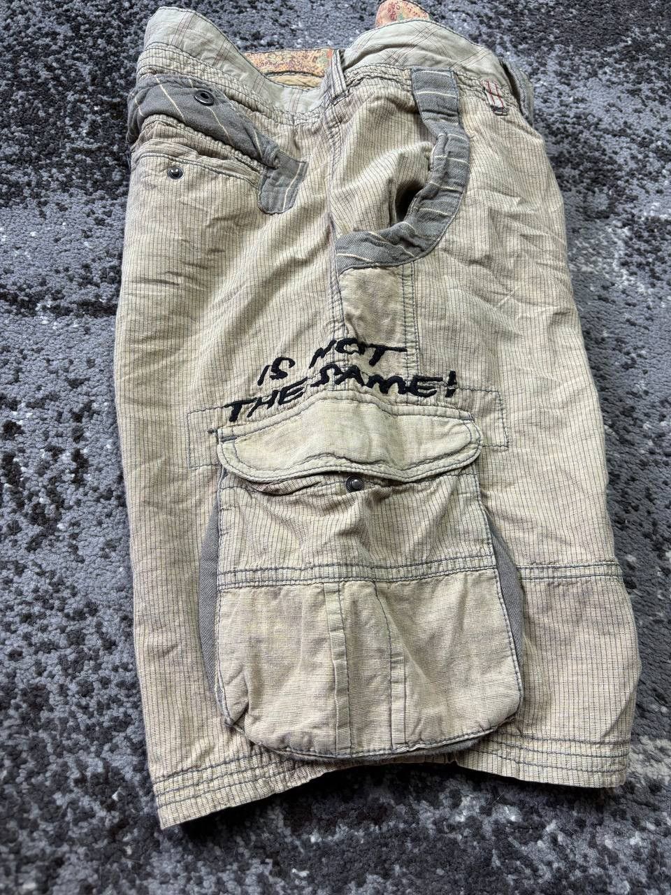 Desigual × Vintage Vintage Y2K Desigual Cargo Shorts Is Not The Same Size US 33 - 4 Thumbnail