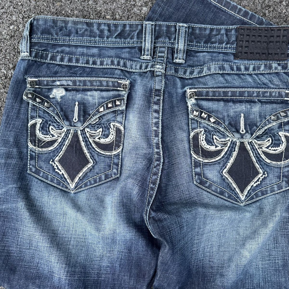 Affliction vintage distressed affliction bootcut jeans Size US 36 / EU 52 - 8 Thumbnail