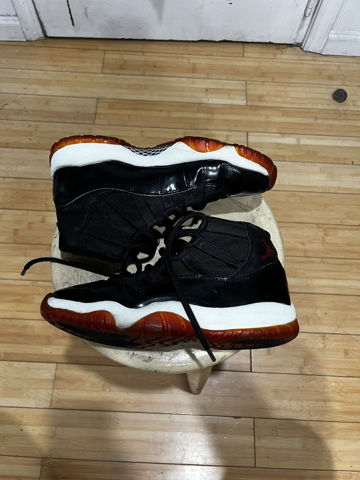 Jordan Brand 1995 Jordan “Bred” 11s Size 8.5 Size US 8.5 / EU 41-42 - 3 Thumbnail